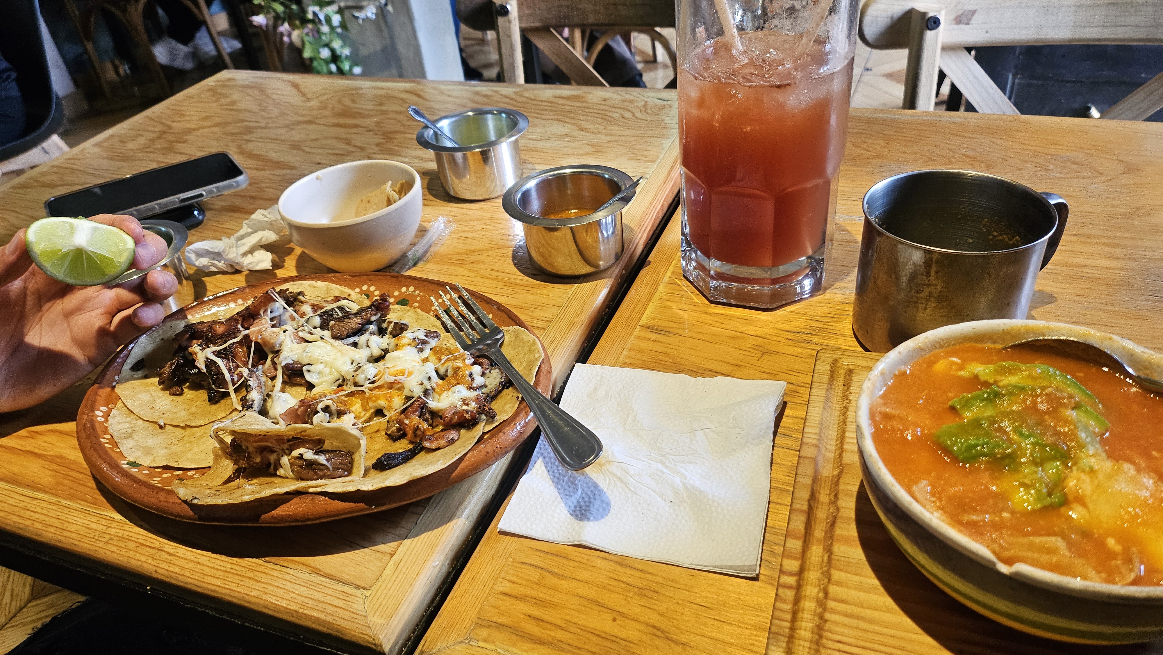 El Cactus Resaturant Bar image 2