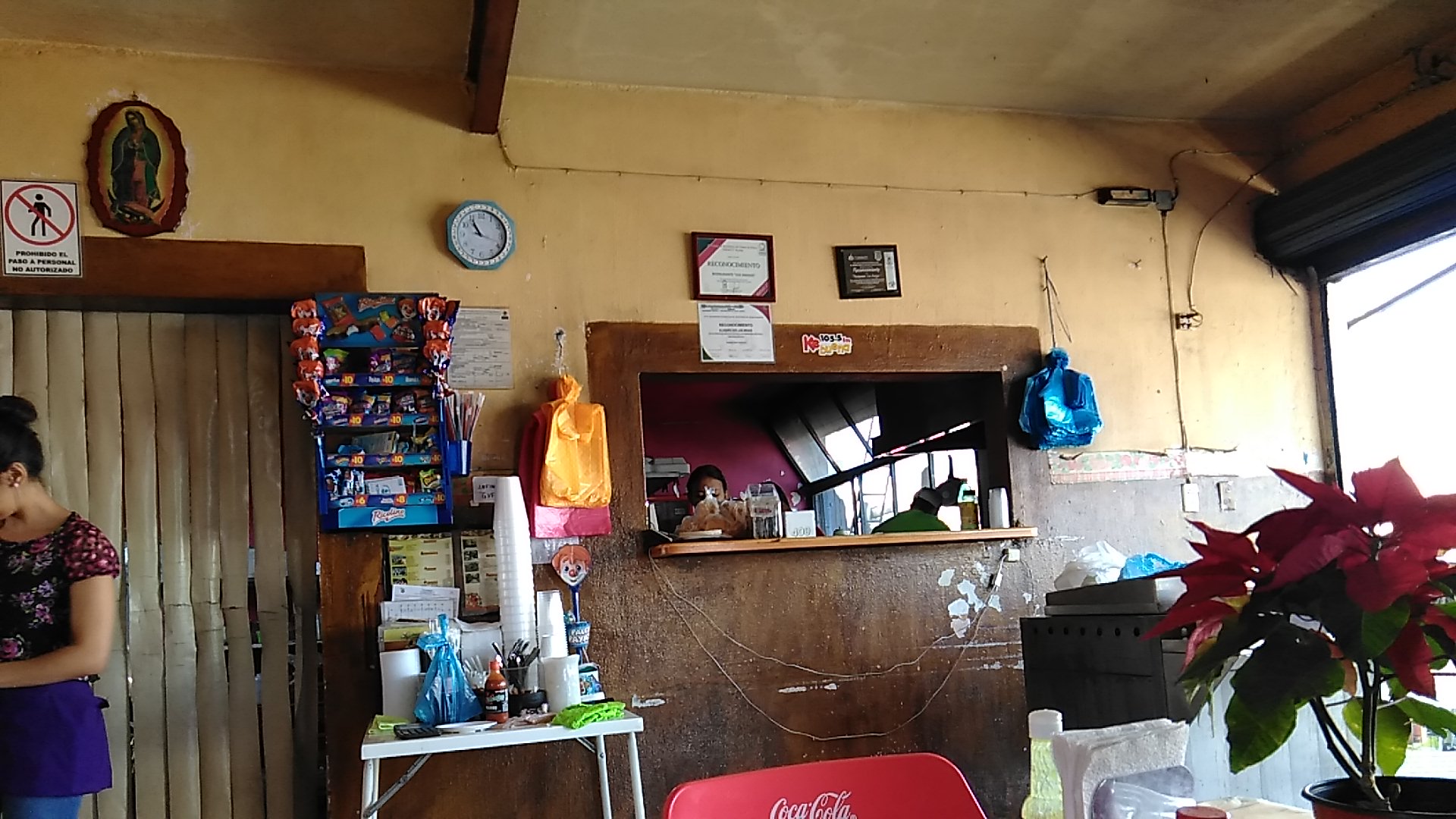 Restaurante Los Amigos Burros Gigantes image 1