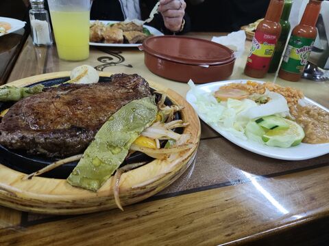RESTAURANTE LOS JALISCIENSES image 3