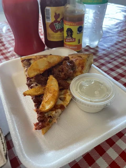 El Rey pizza image 6