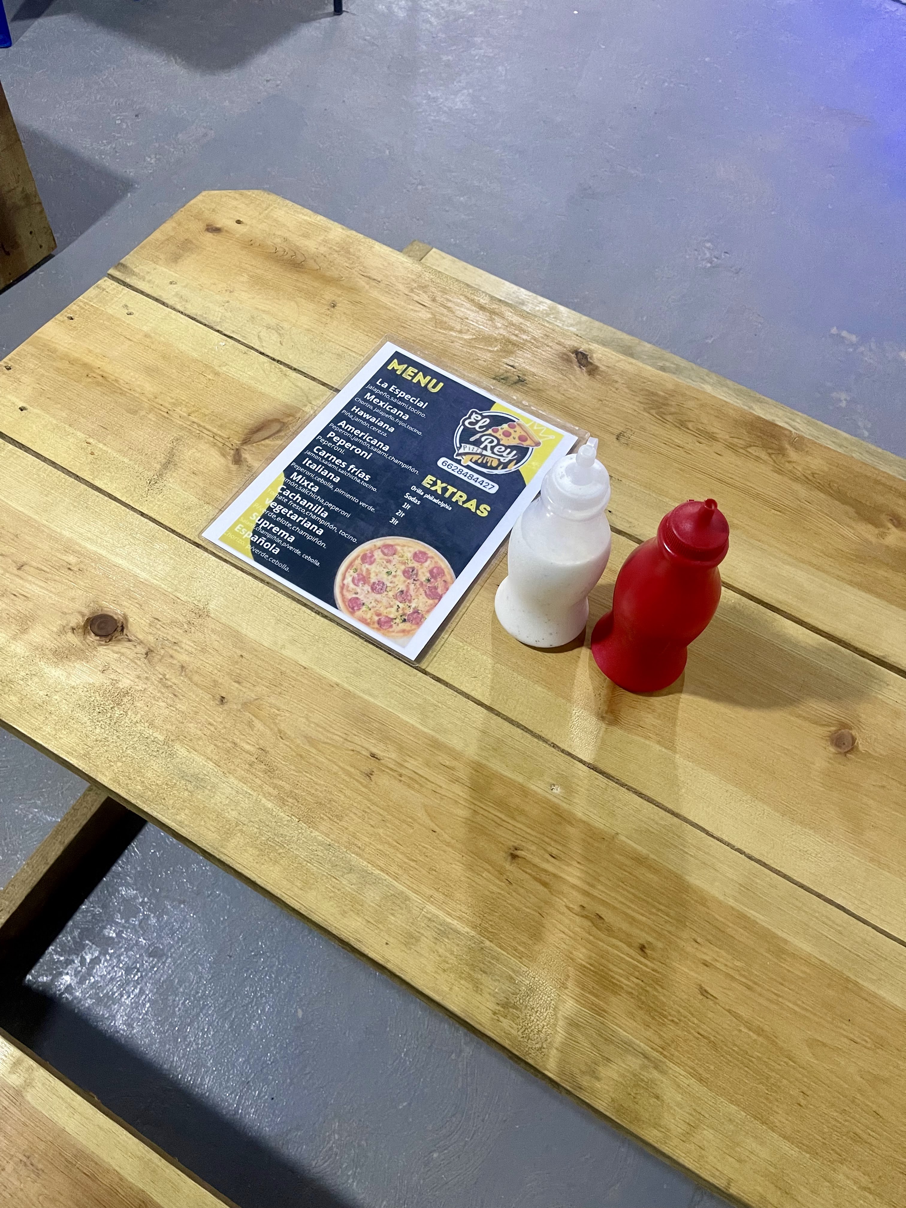 El Rey pizza image 7