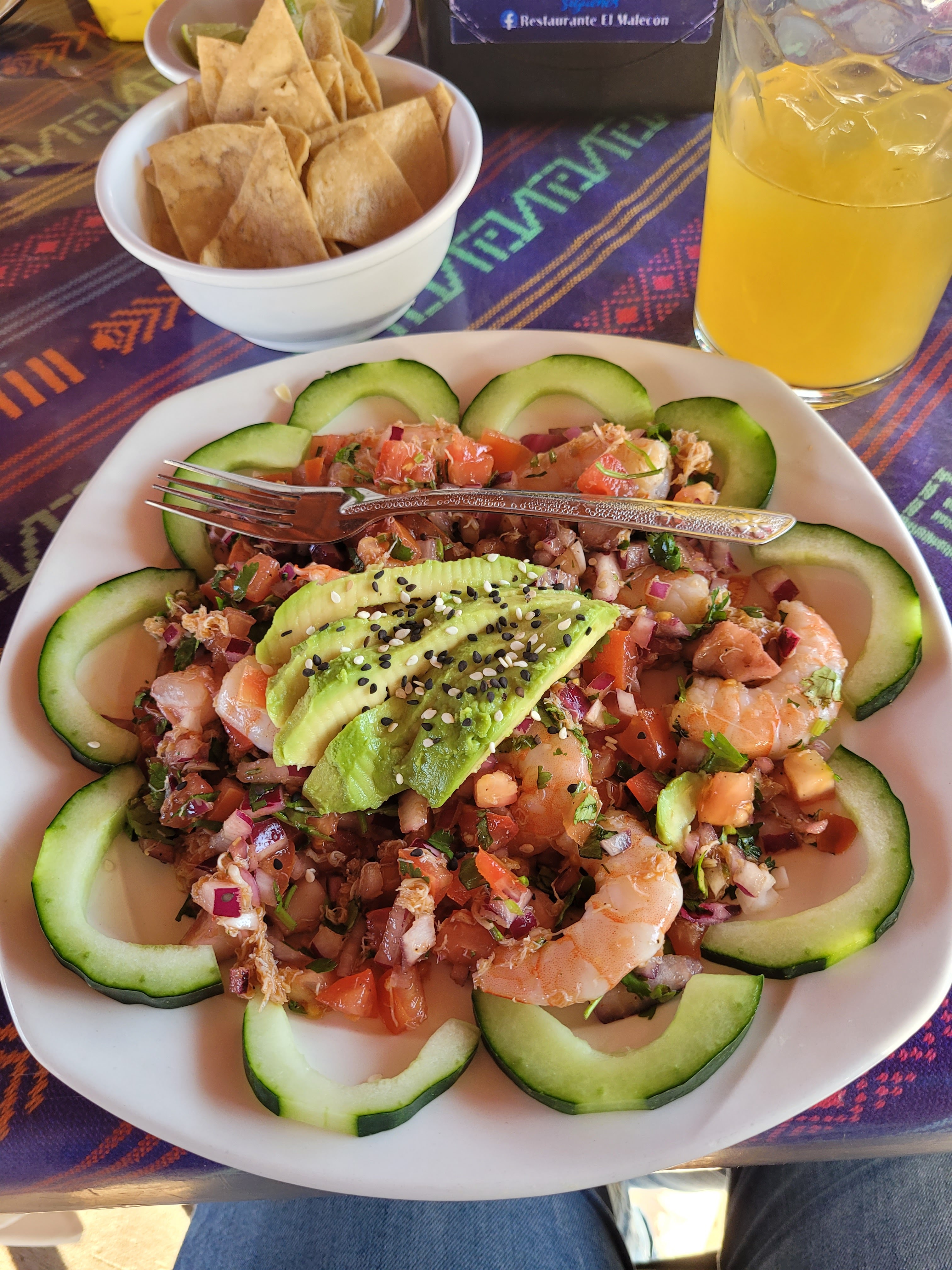 Cockteleria El Malecon Restaurate Familiar image 4