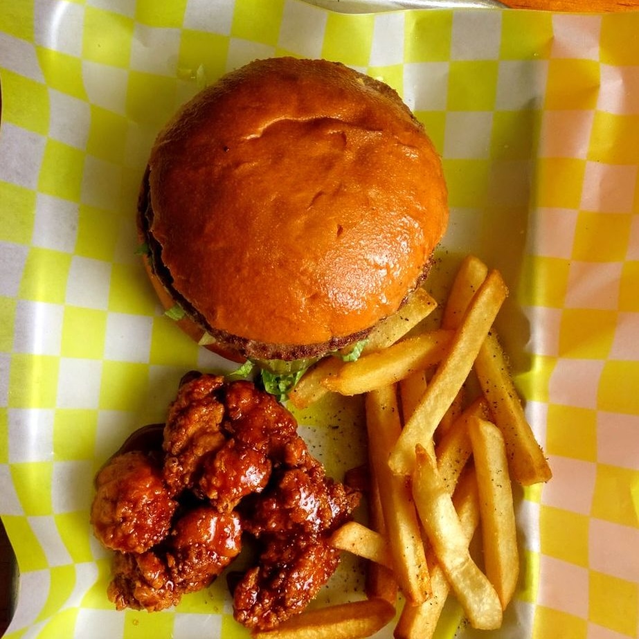 The lord burger image 4