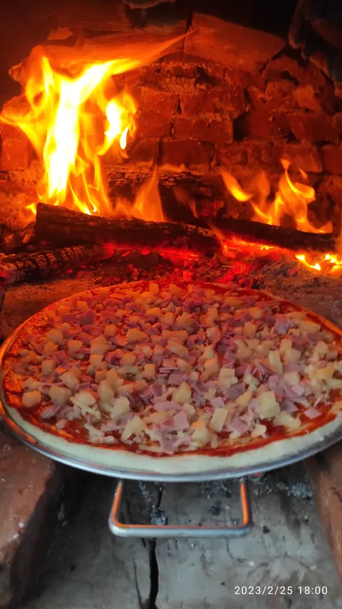 PizzaLeña image 2