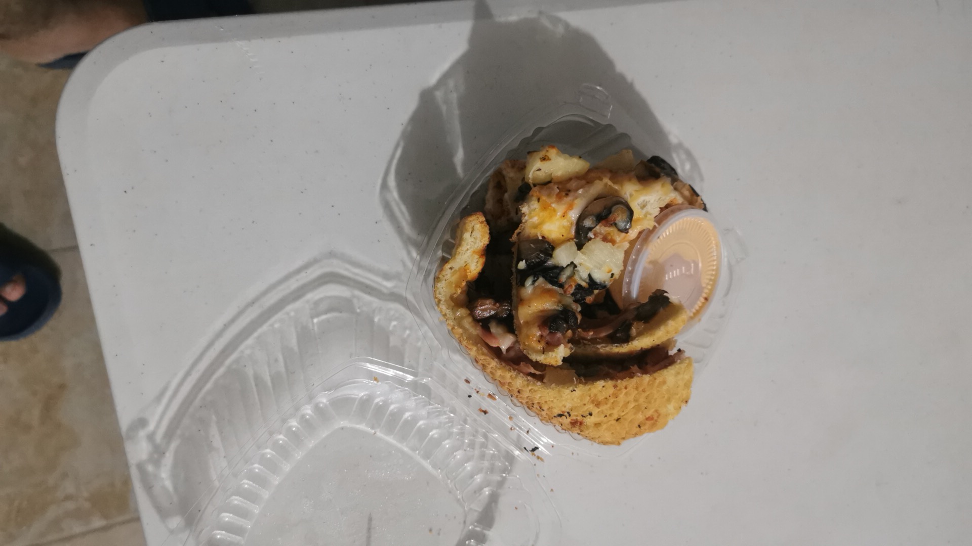 Pizza Y CORRE Sucurzal Puerto Ceiba image 7