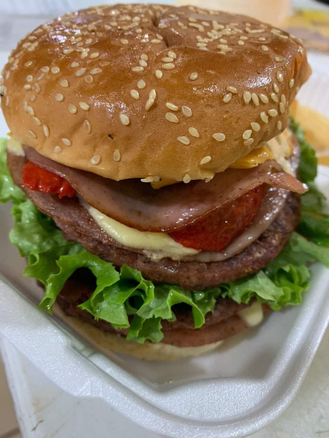Garo's Burger image 2
