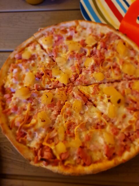 Sabro Pizza image 7