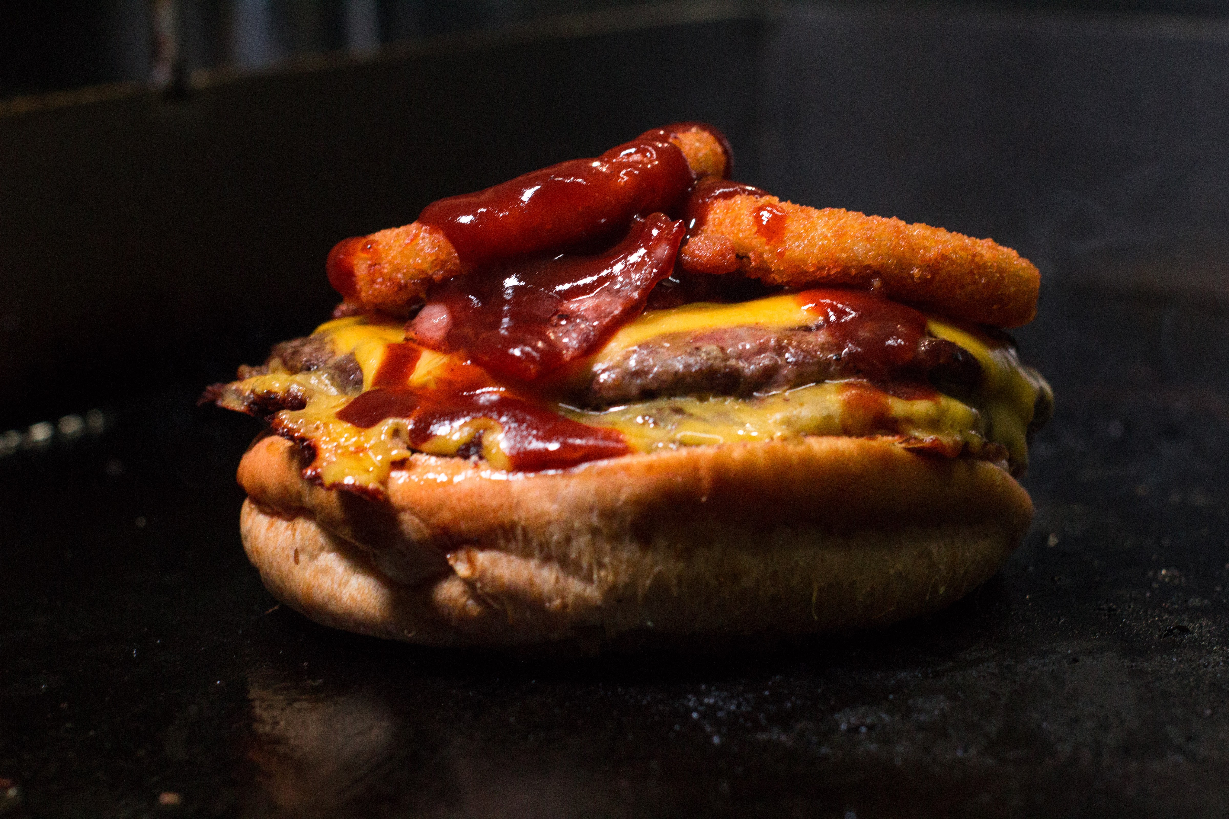 Ome’s Burgers image 2