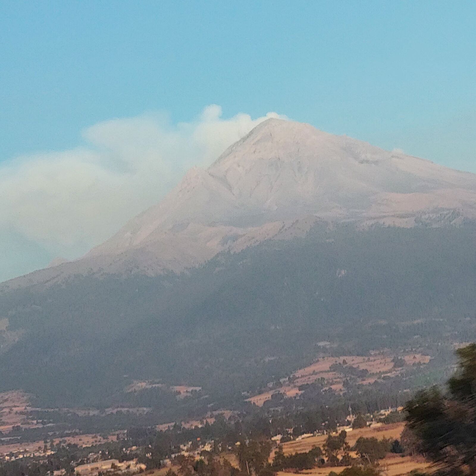 La Mujer Dormida image 8