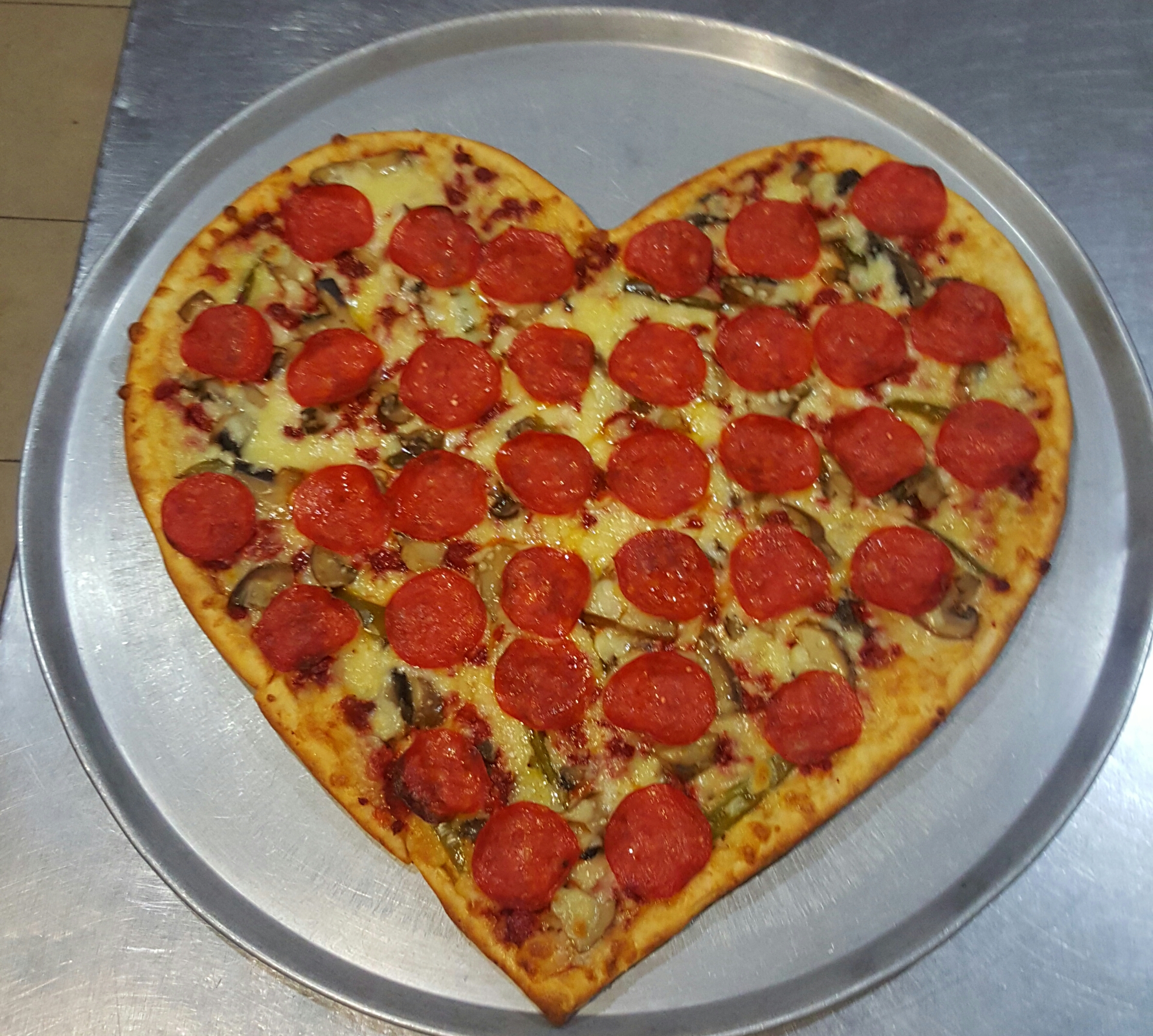 Pizzas Danny image 2