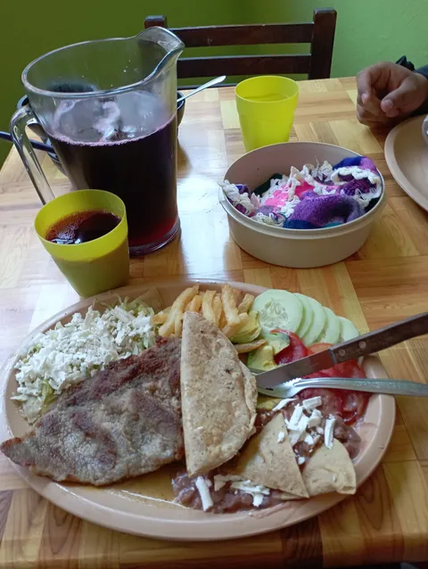 Tortas y antojitos MARYFER image 3
