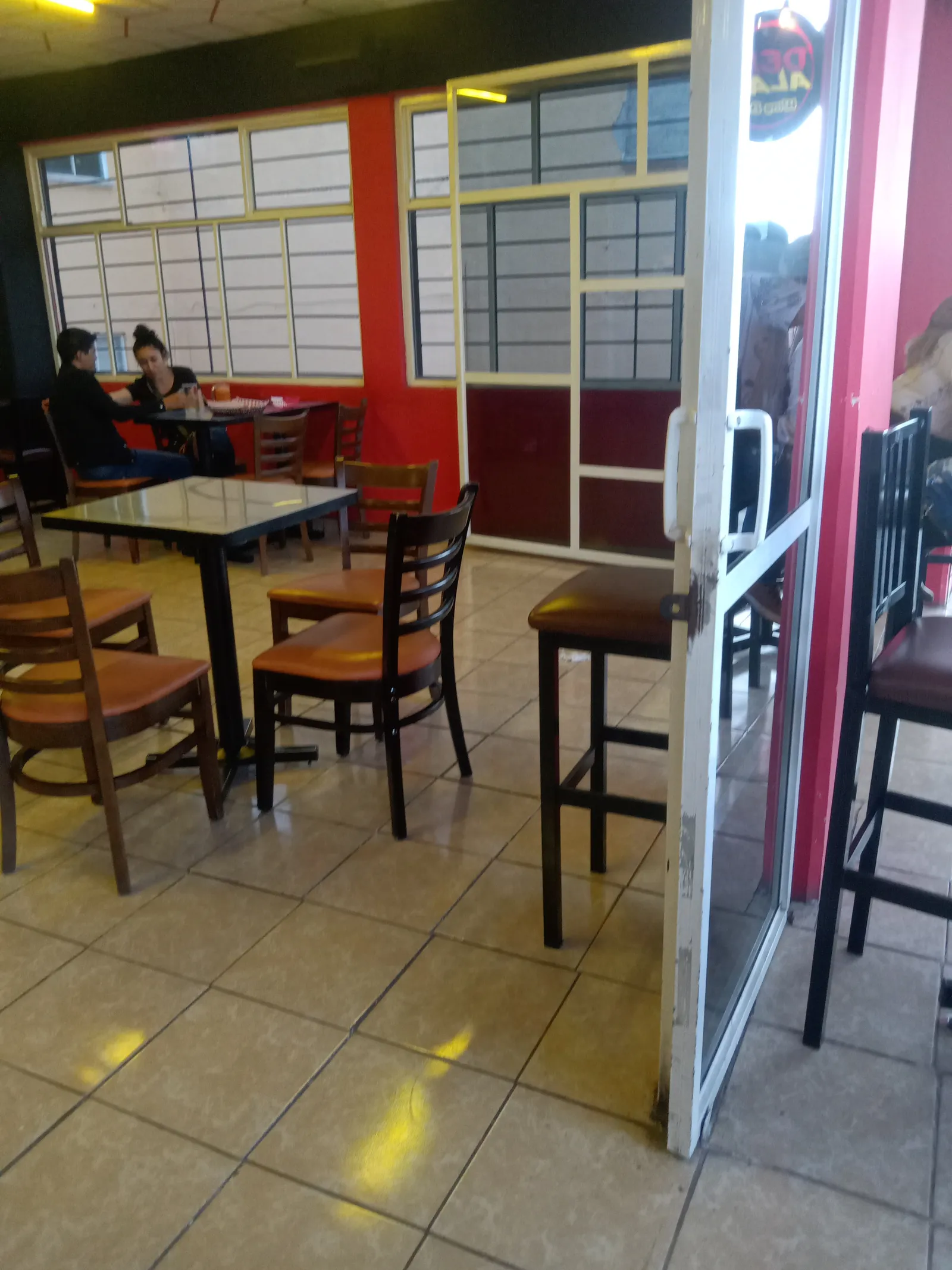 De Alas image 10