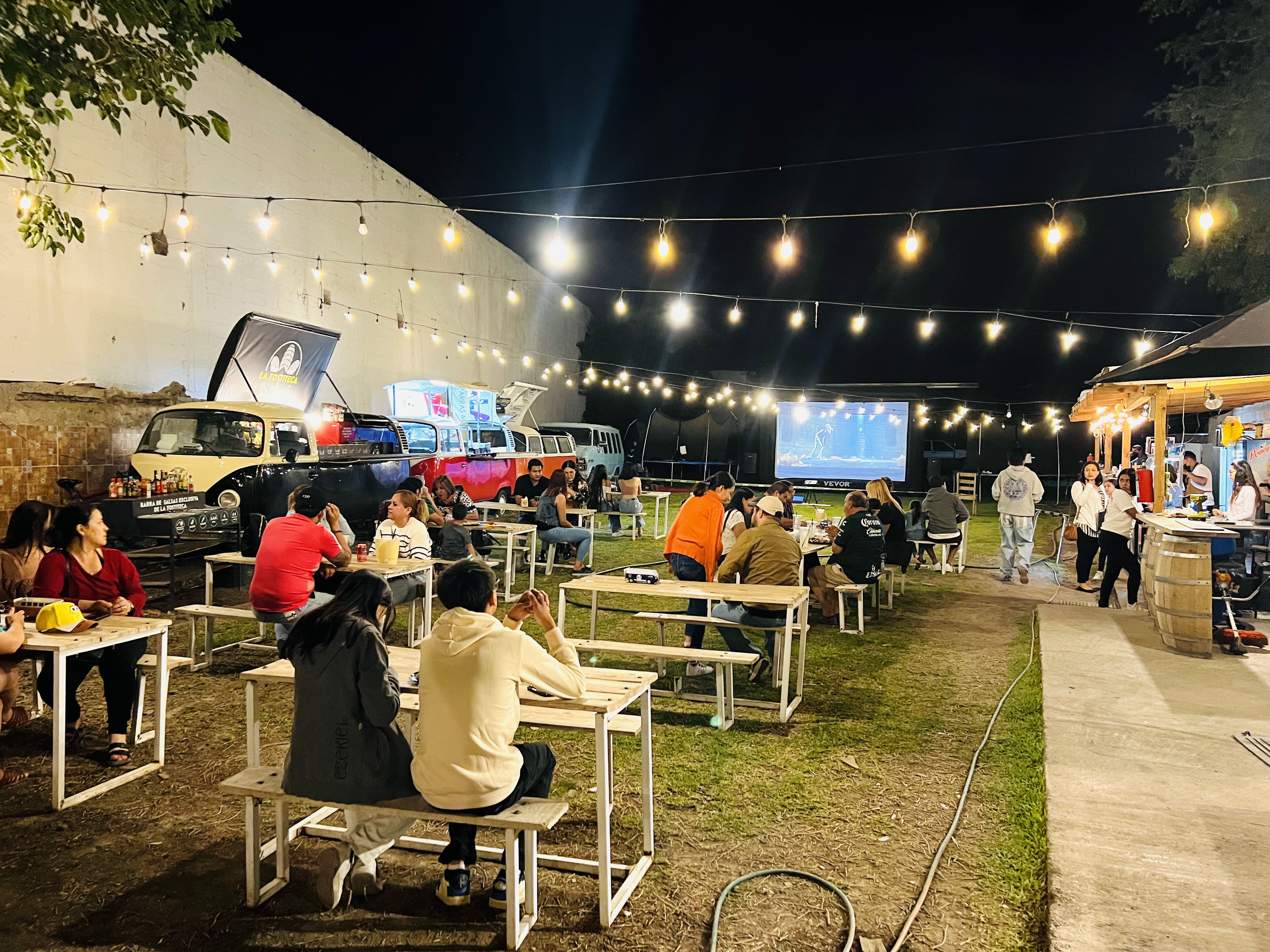 Mandalas Foodtruck Park image 1