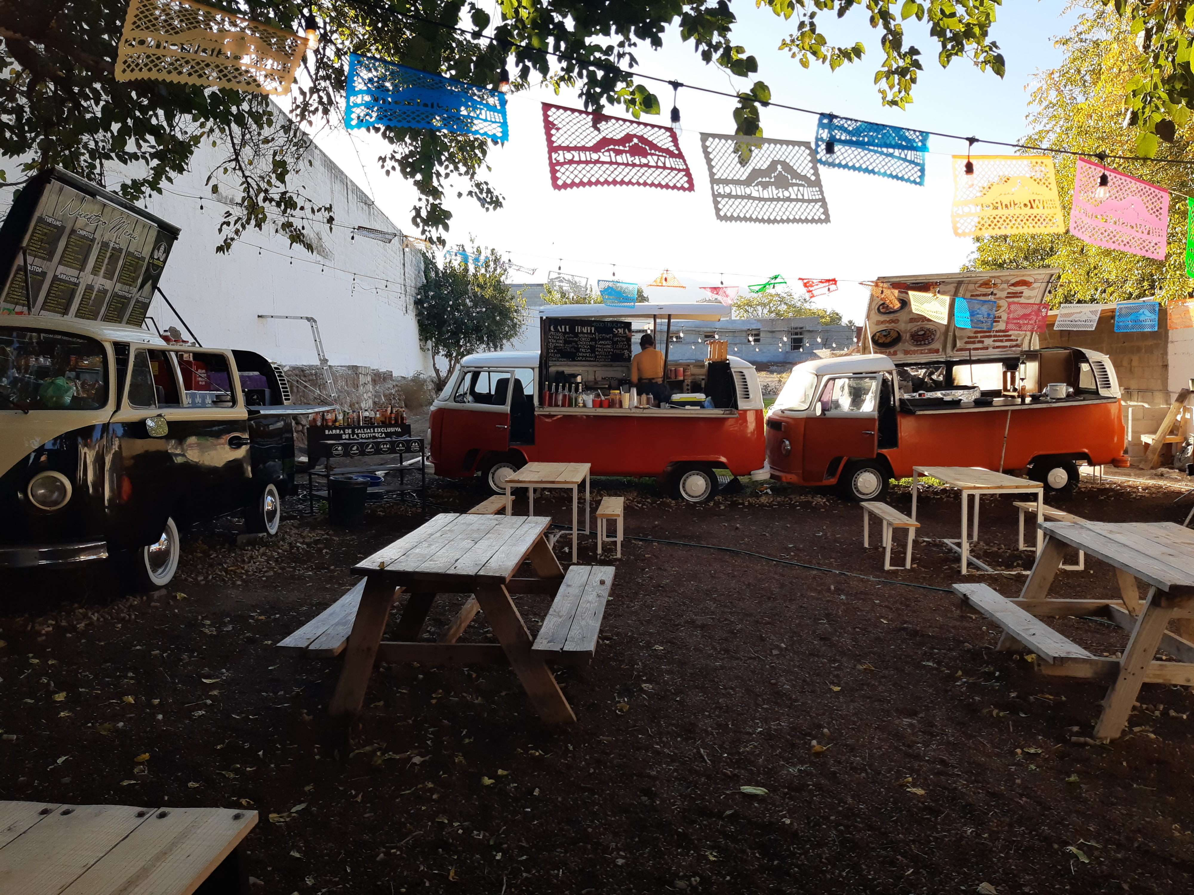 Mandalas Foodtruck Park image 9