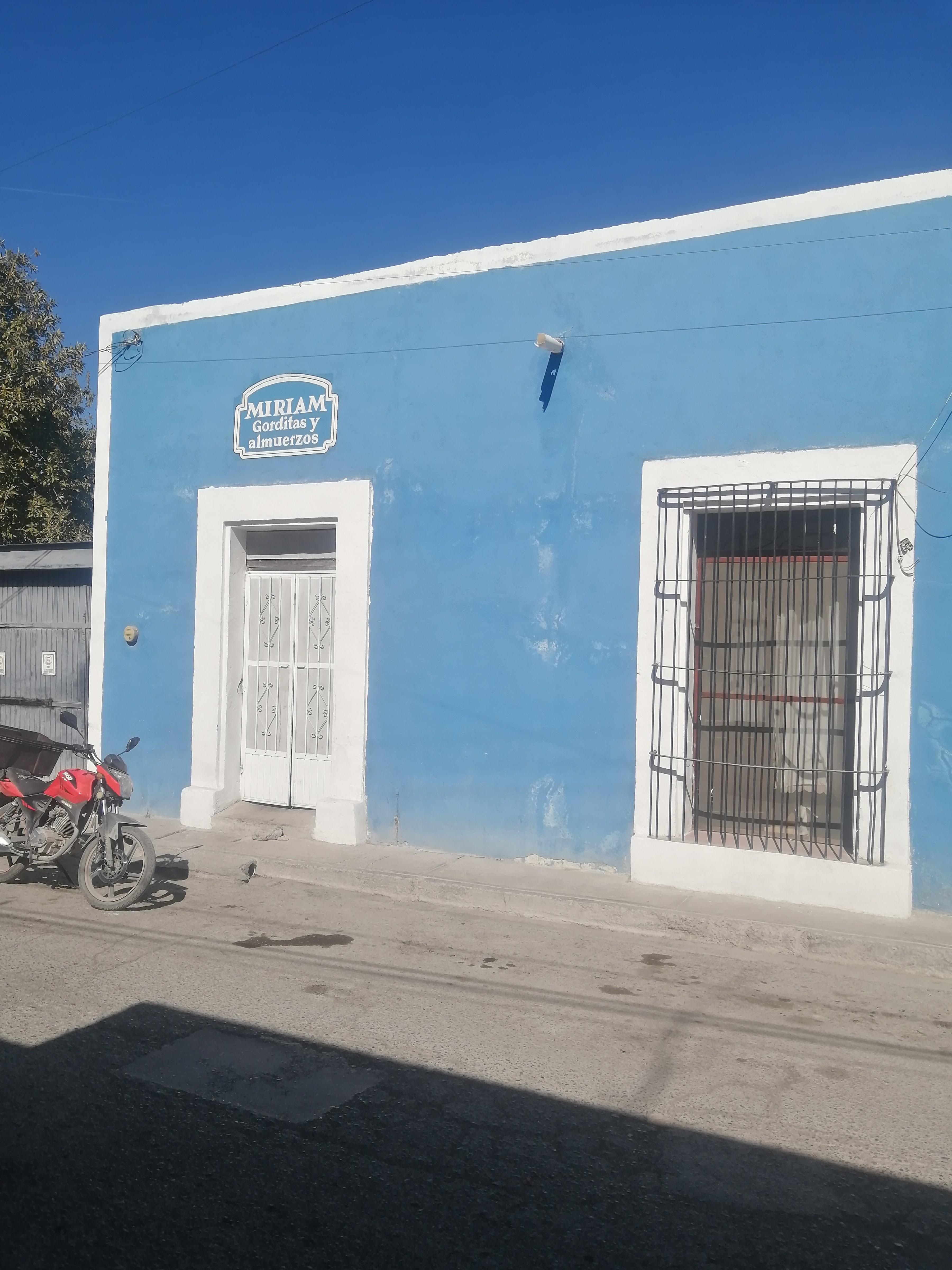 "Miriam" Gorditas Y Almuerzos image 9