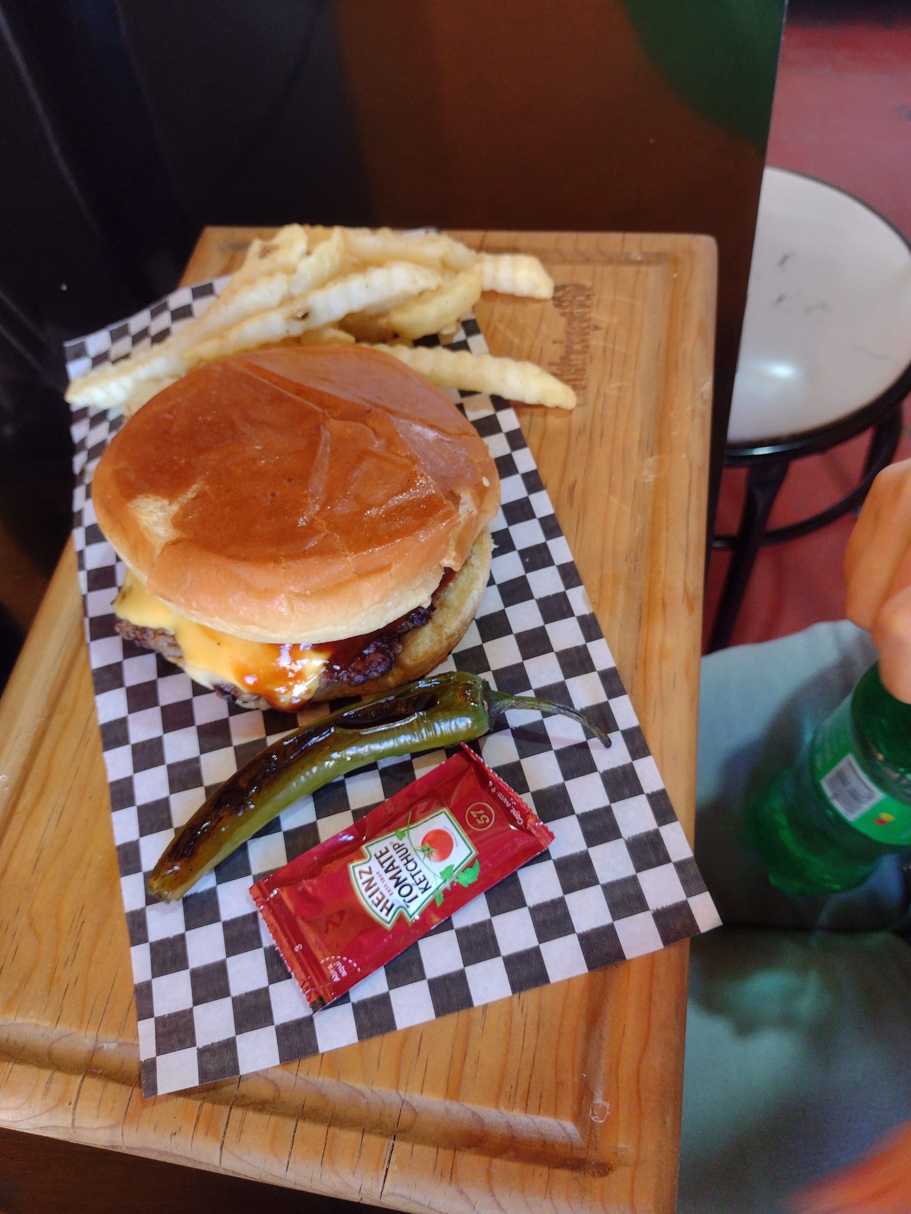 Monstruo burguesas image 9