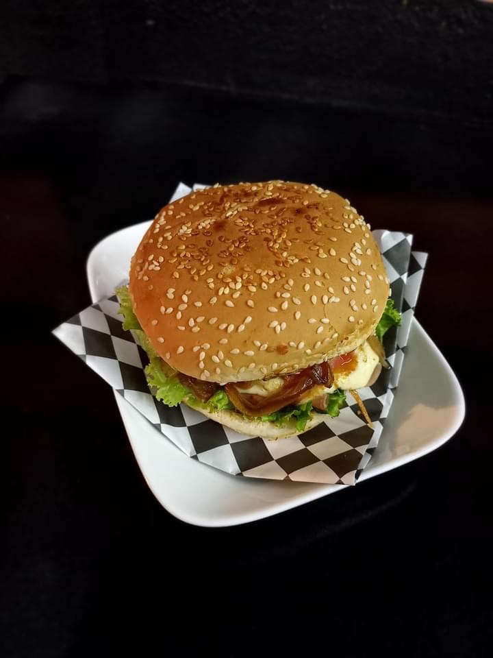 A falta de amor otra hamburguesa por favor image 8