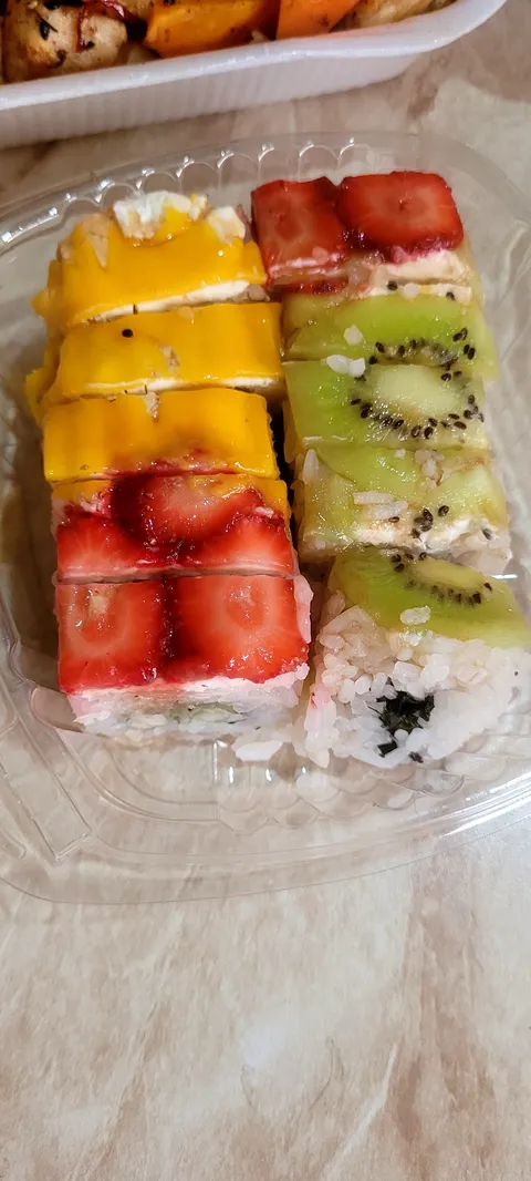 KINGU SUSHI image 4