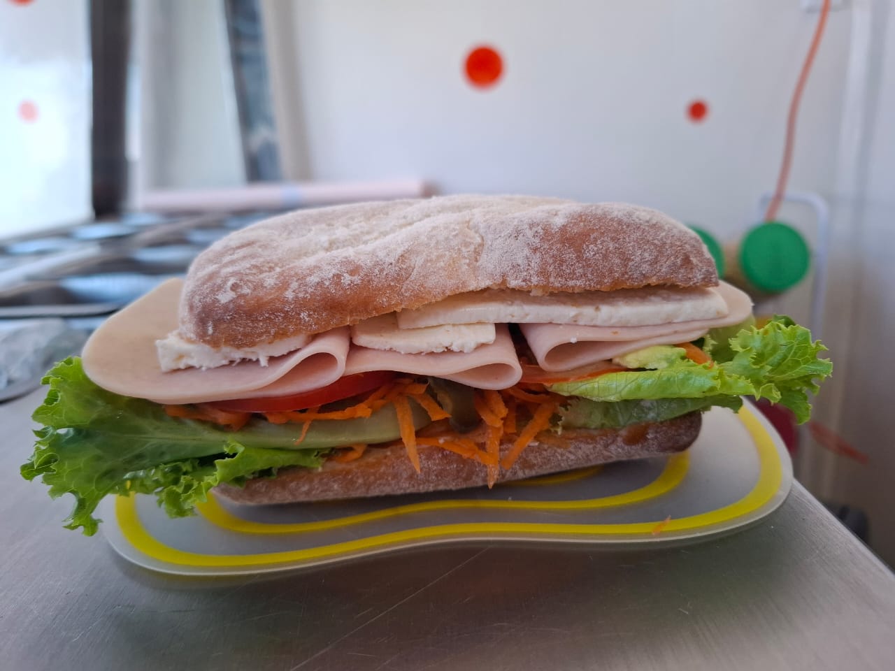 NUTR&DELICIAS. jugos, licuados, ensaladas. image 4