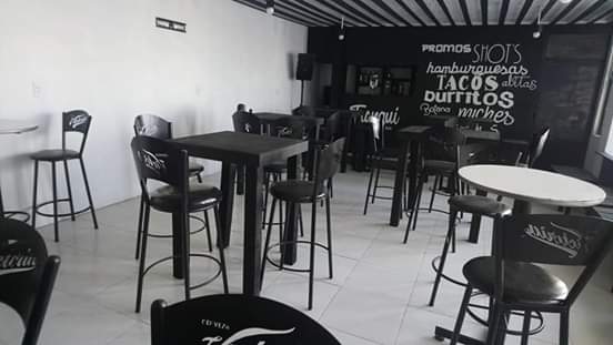 Tranqui Snack Bar image 3