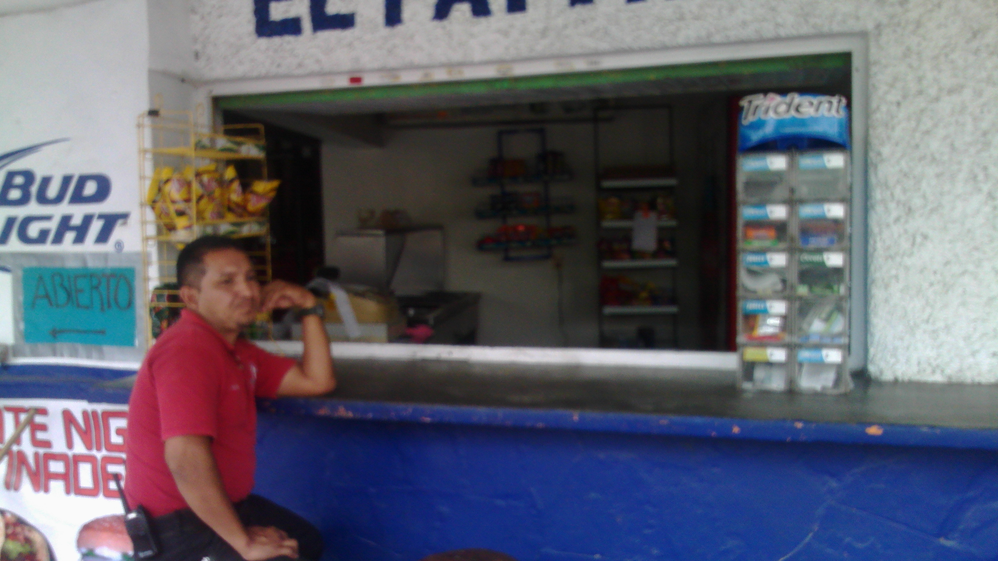 Zkate Night Diversiones y Restaurante image 5