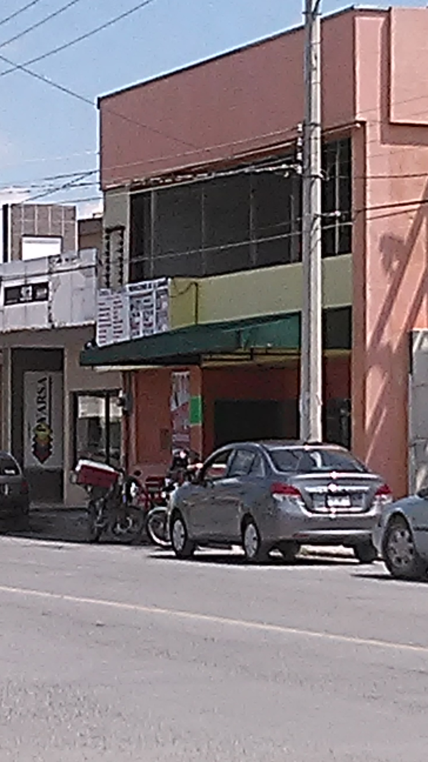 Zkate Night Diversiones y Restaurante image 7