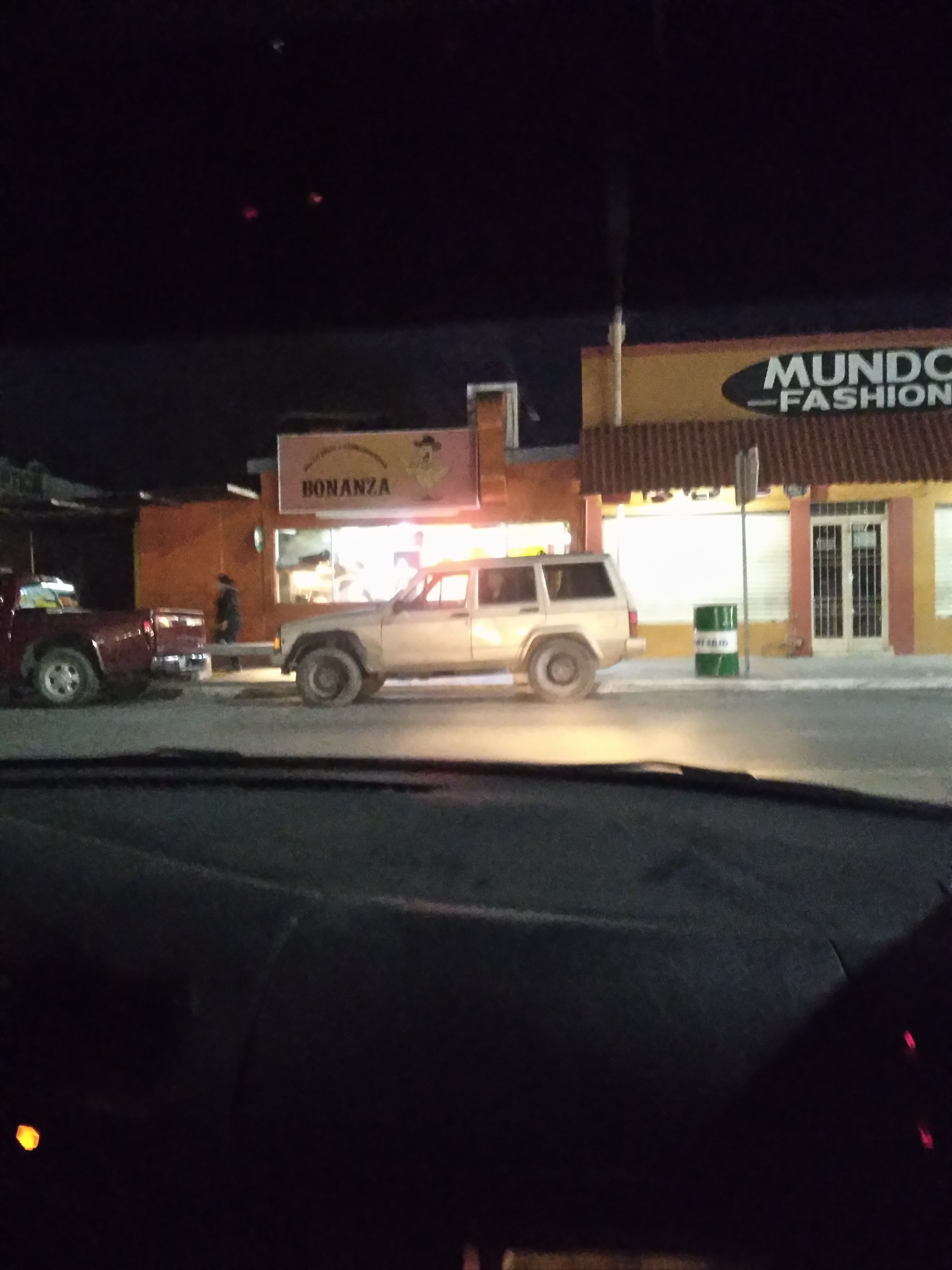 Pollo Frito Bonanza image 5