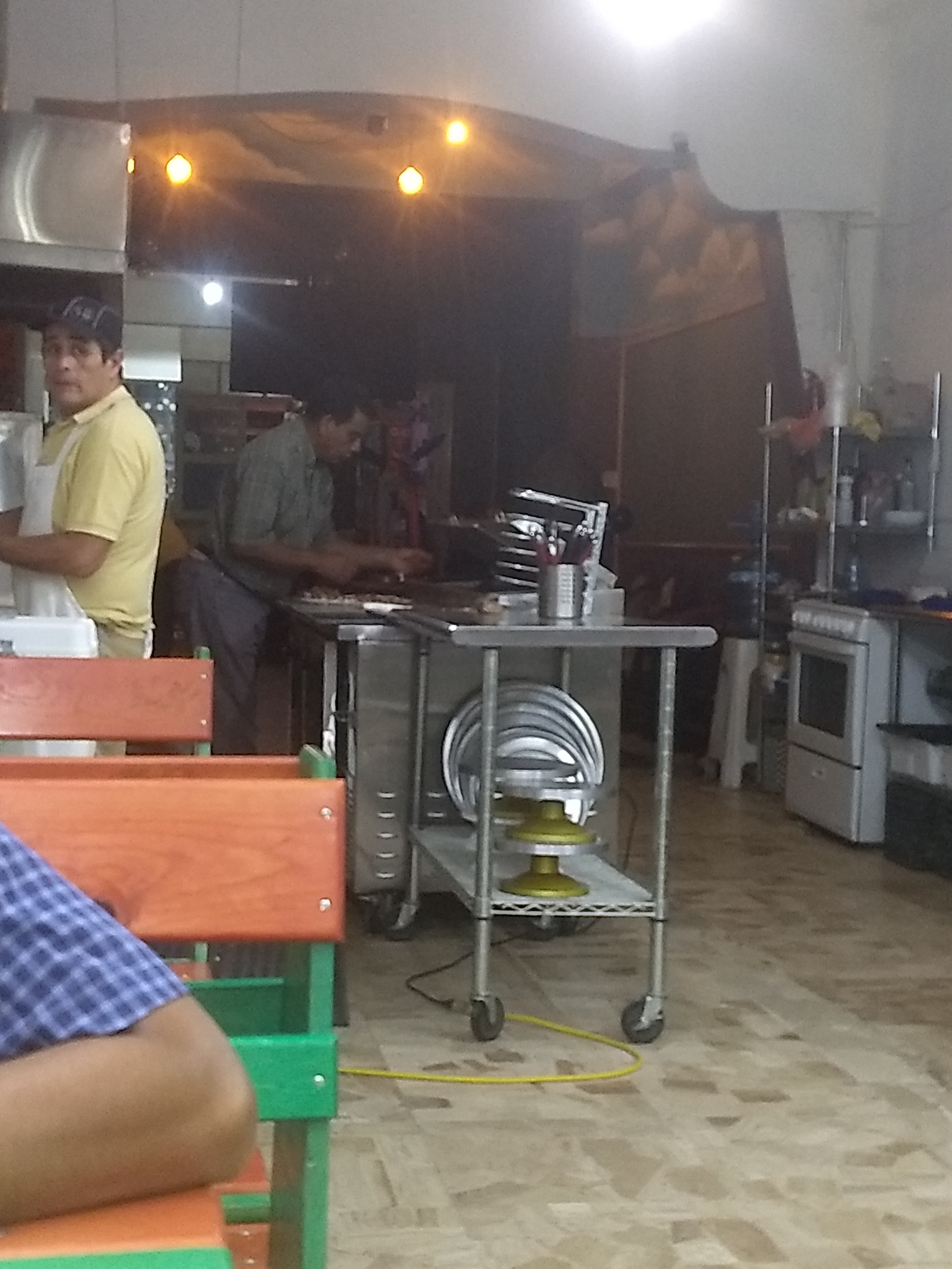 Bola's Pizza image 7