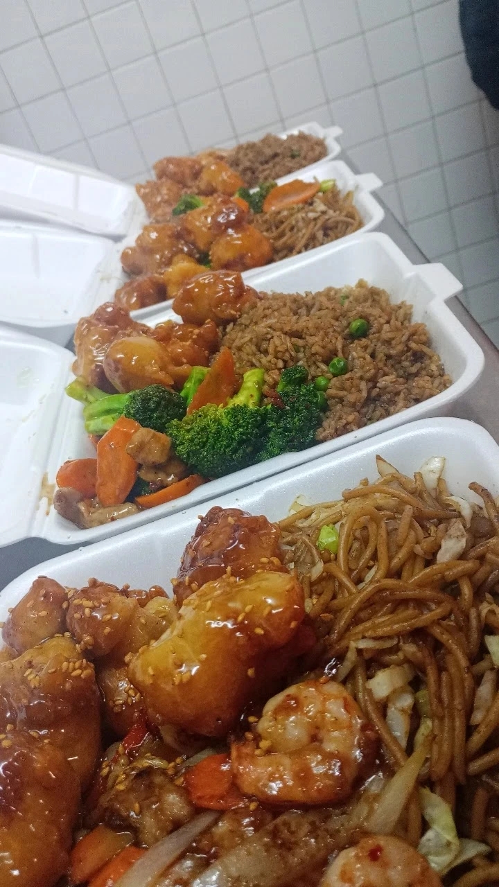 Delicia Oriental comida china y Sushi image 5