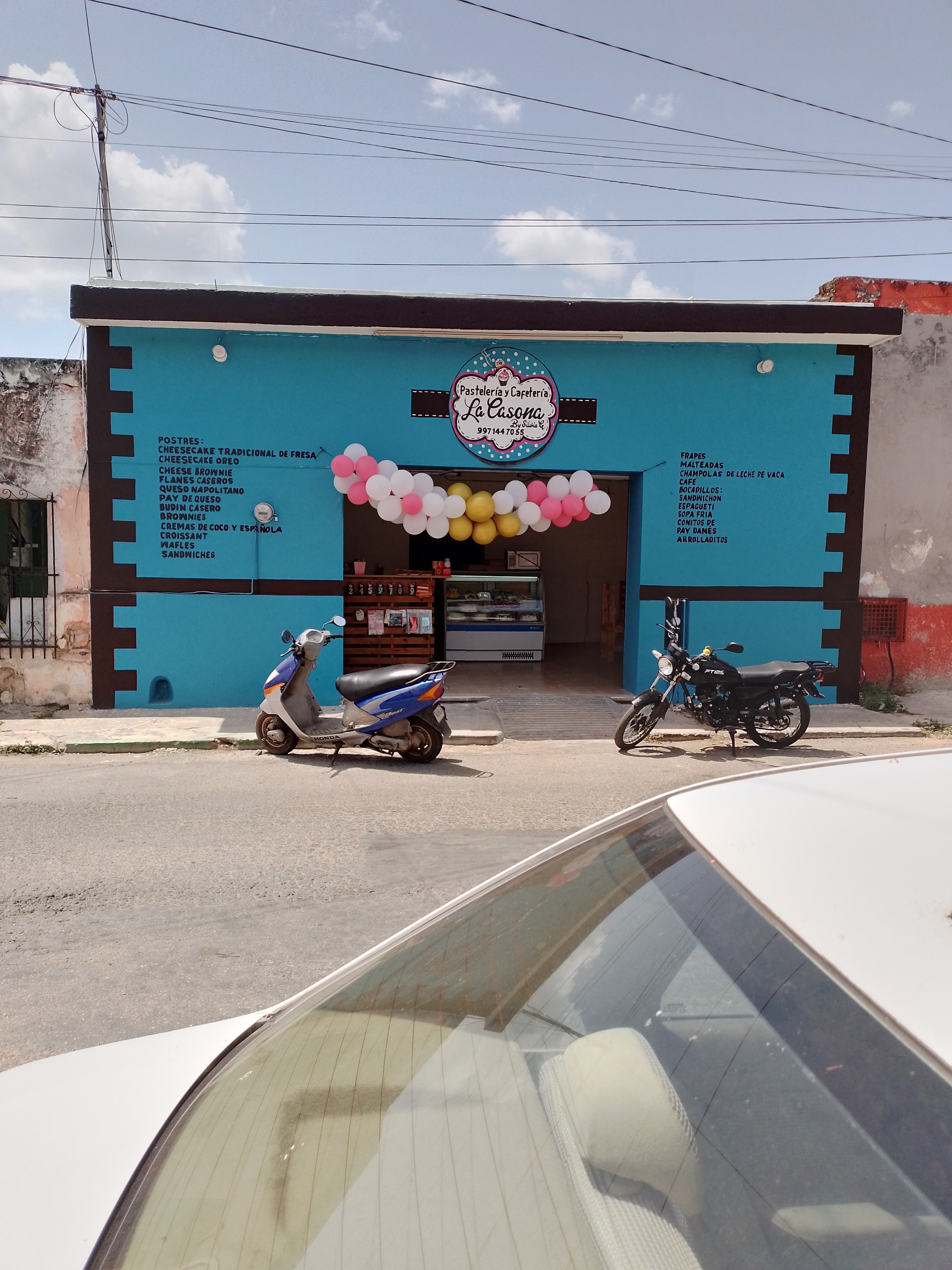 Pastelería y Cafetería La Casona image 1