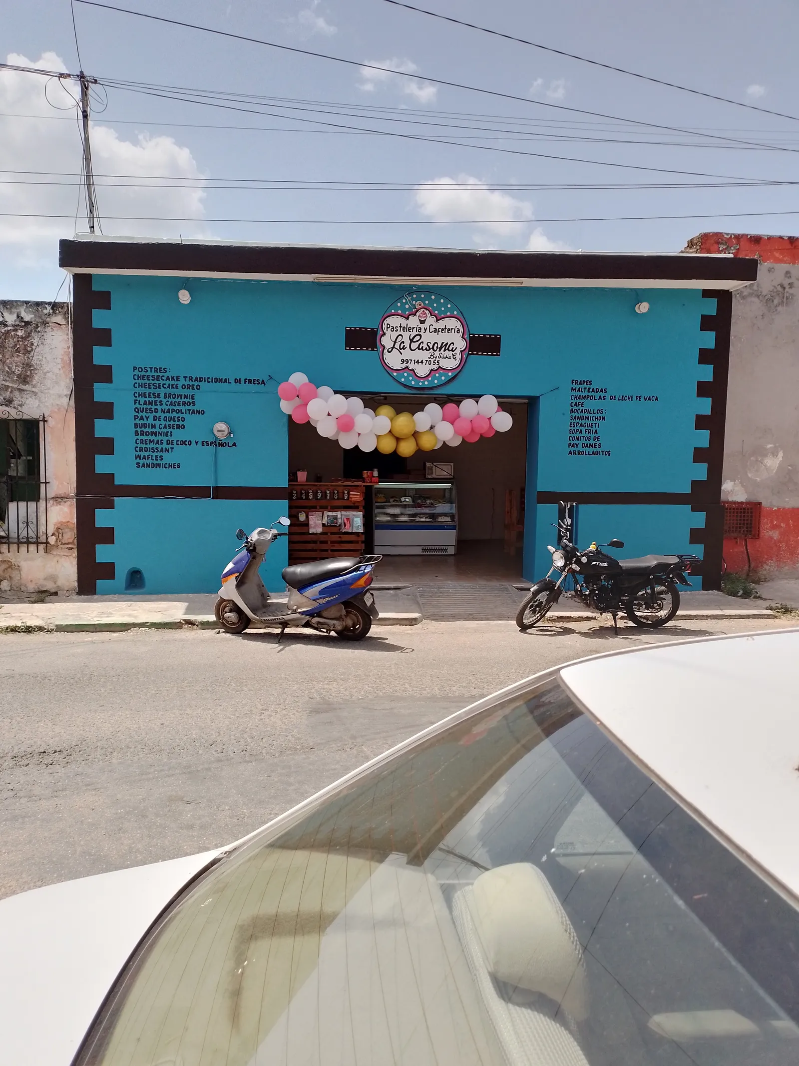 Pastelería y Cafetería La Casona image 1