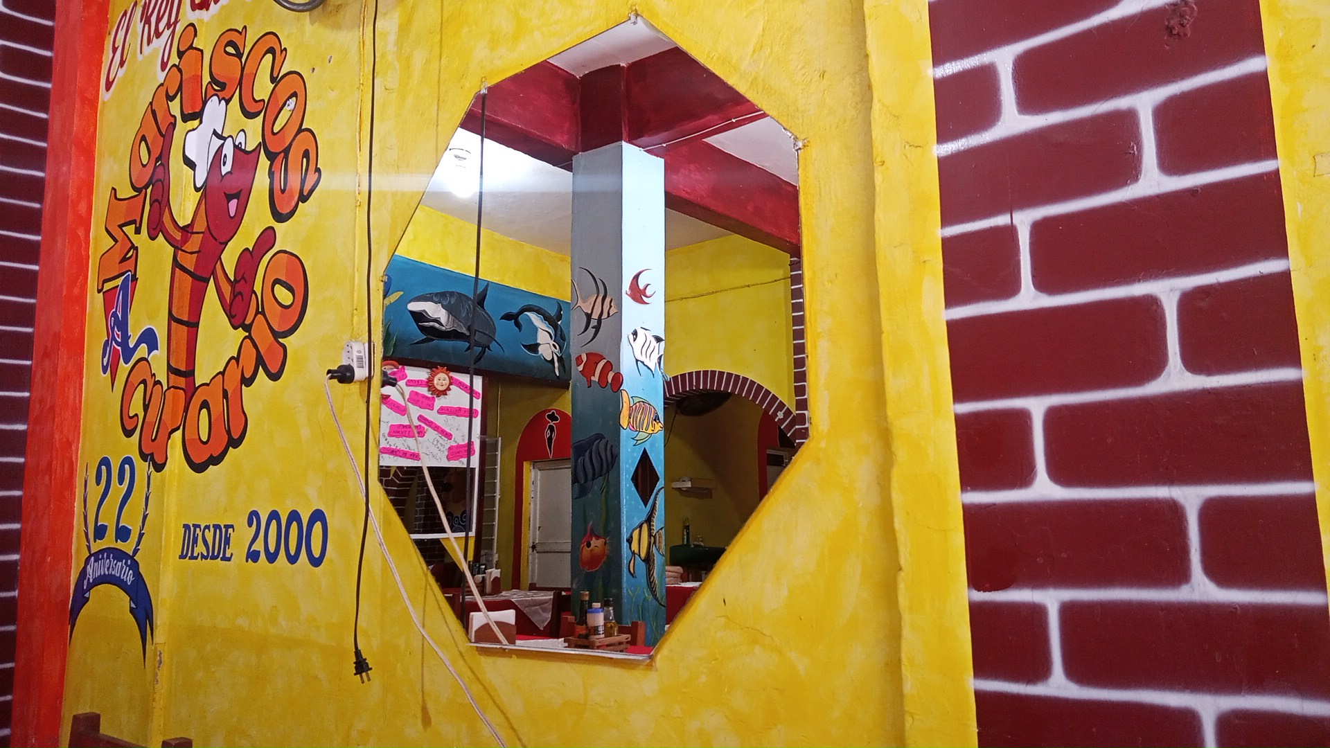 Mariscos Acuario image 1