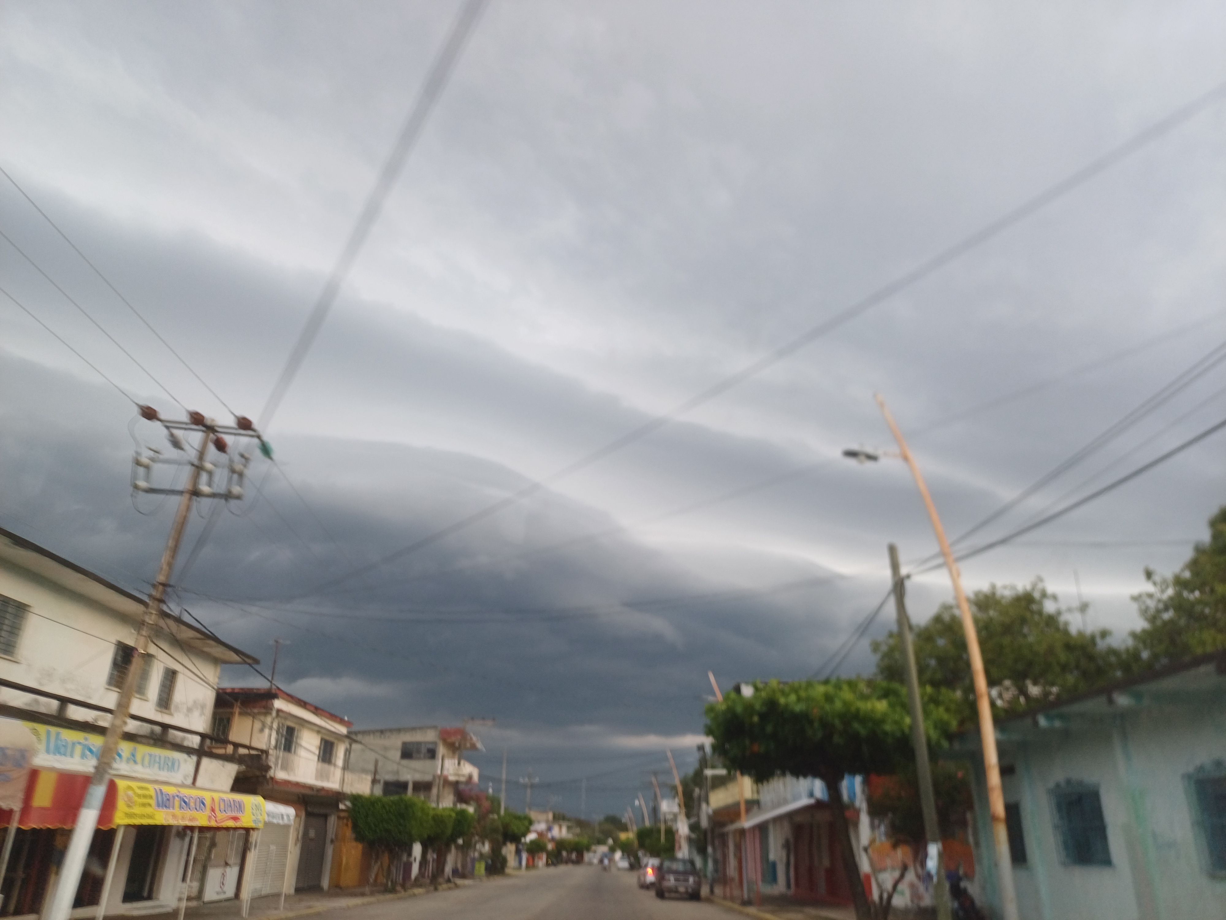 Mariscos Acuario image 2
