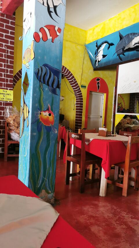Mariscos Acuario image 3