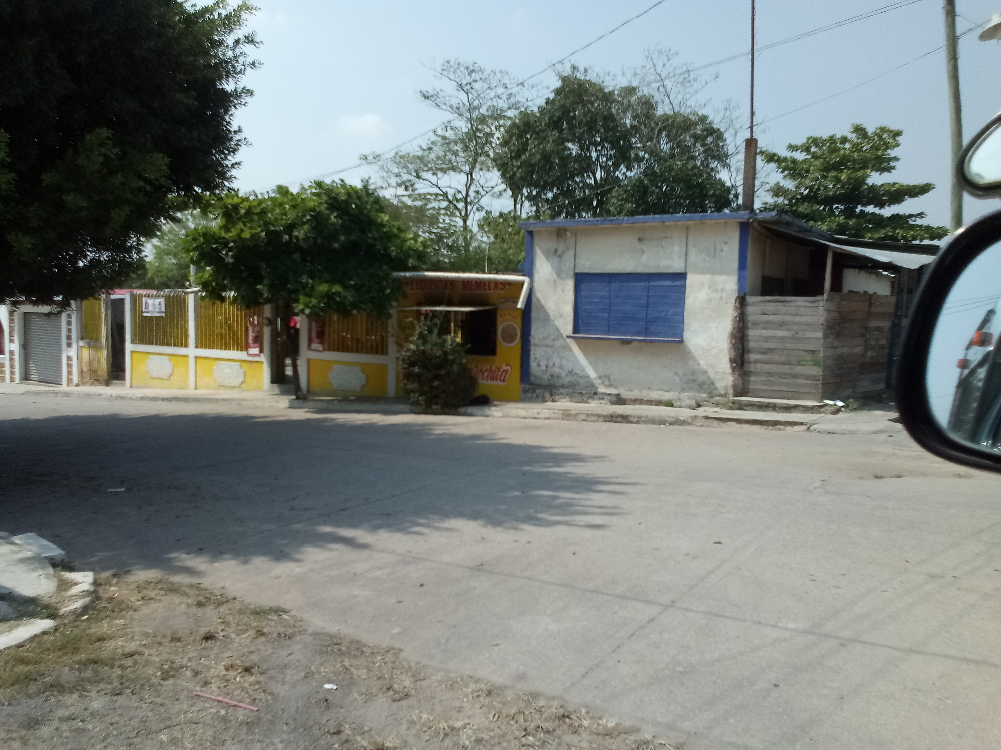 Memelas "La Jarochita" image 6