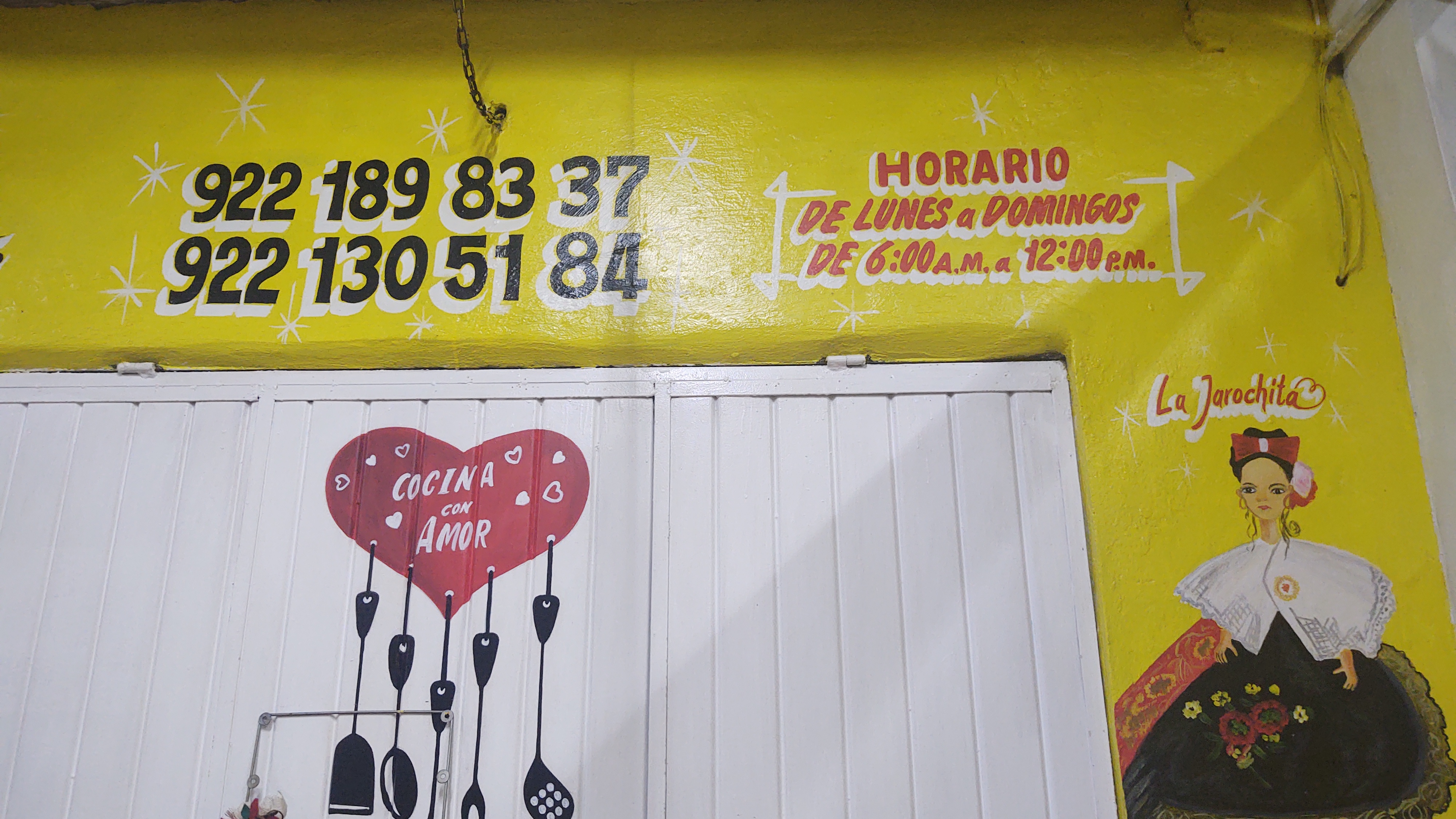 Memelas "La Jarochita" image 8