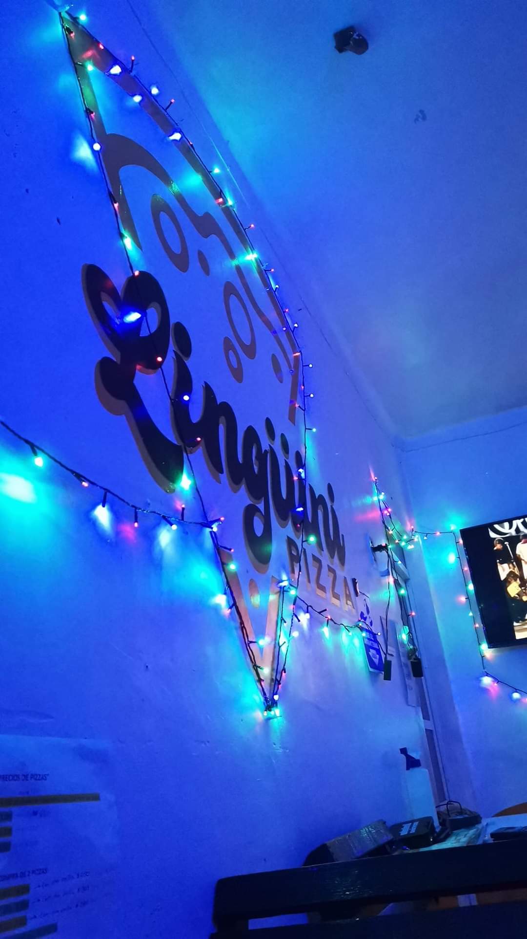 Lingüini pizza image 4