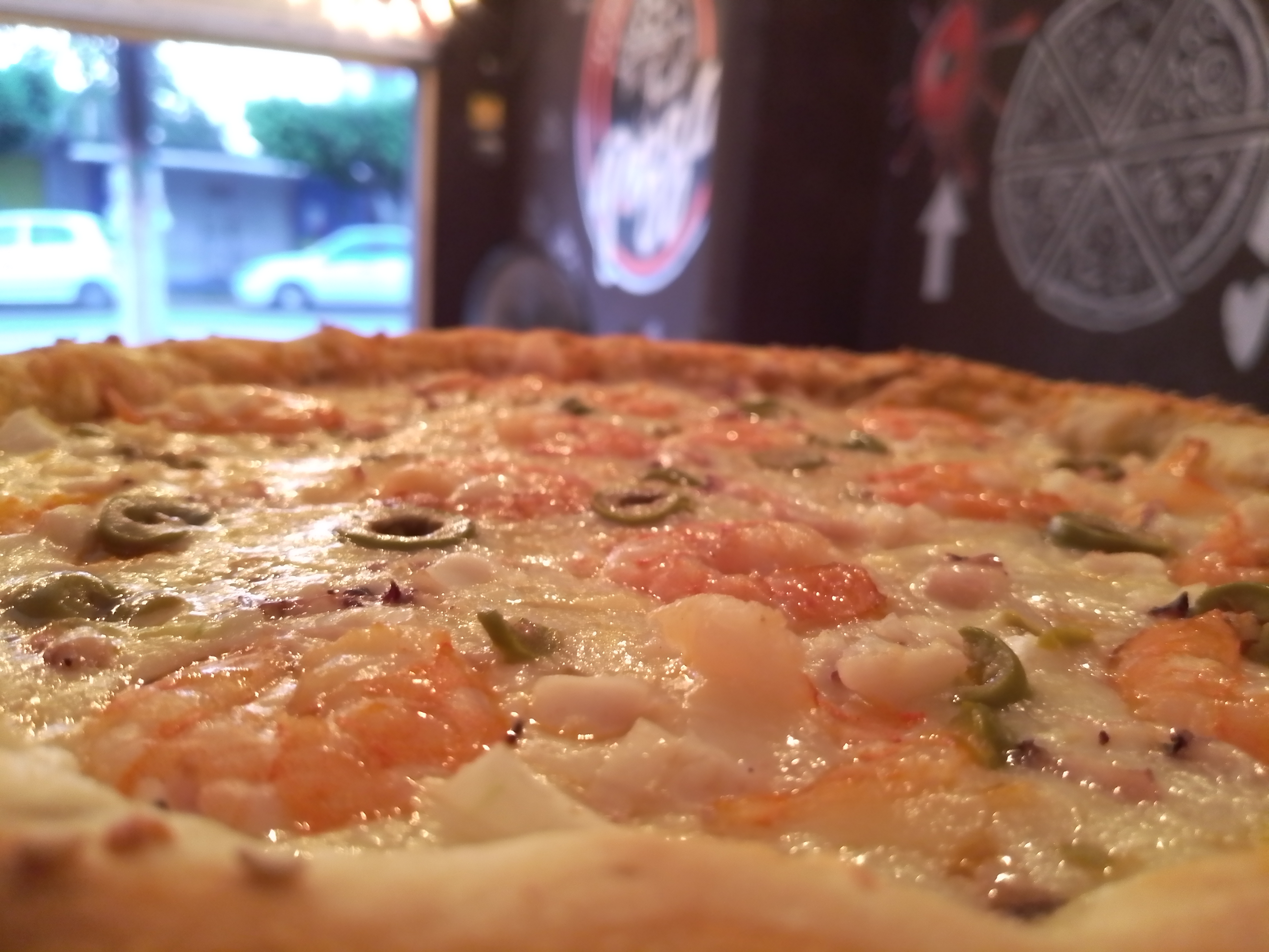 De Family Pizza image 7