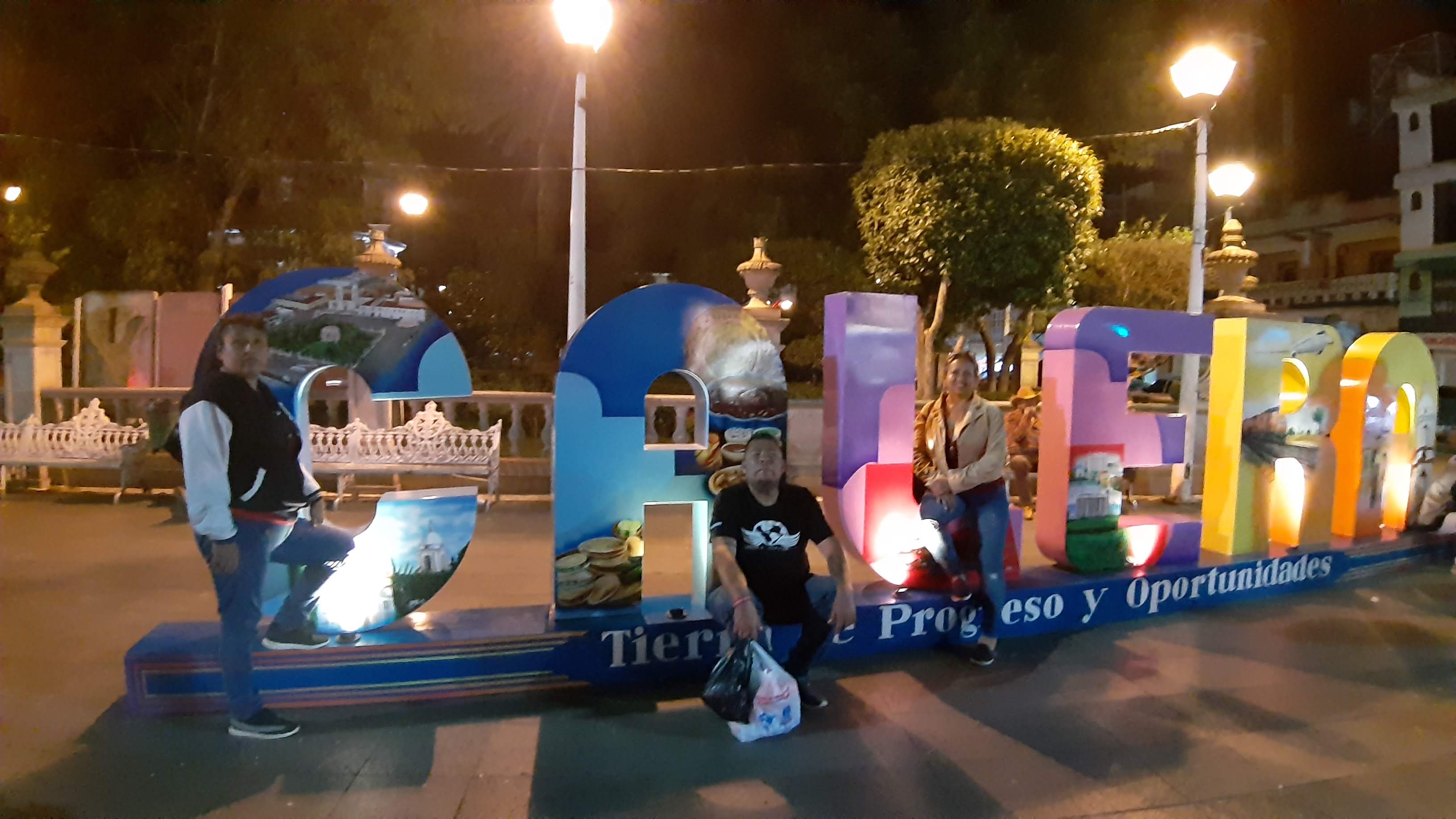 LA UNICA y LA MEJOR LONCHERIA MARTINEZ image 8