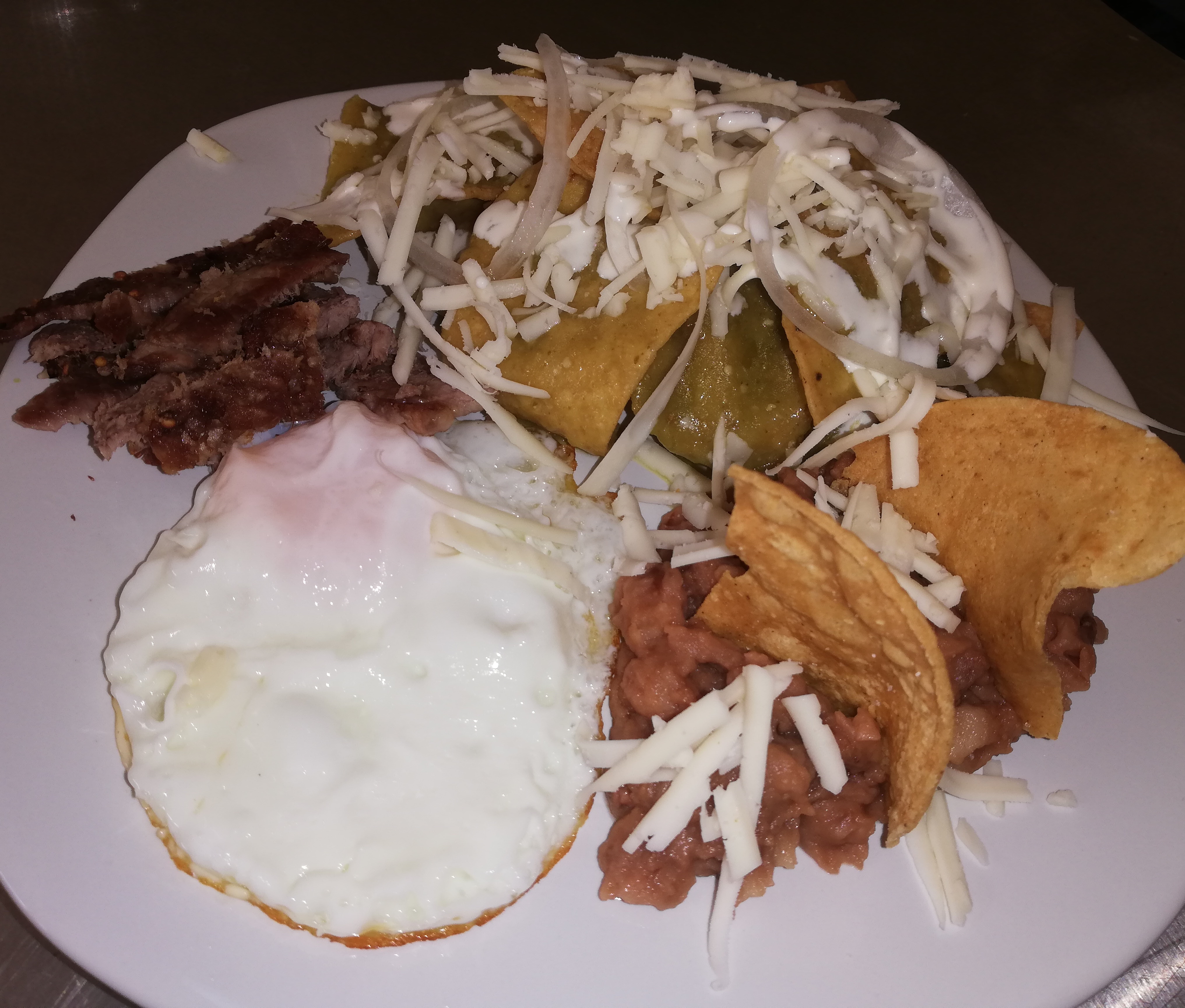 Las Moras Café image 1