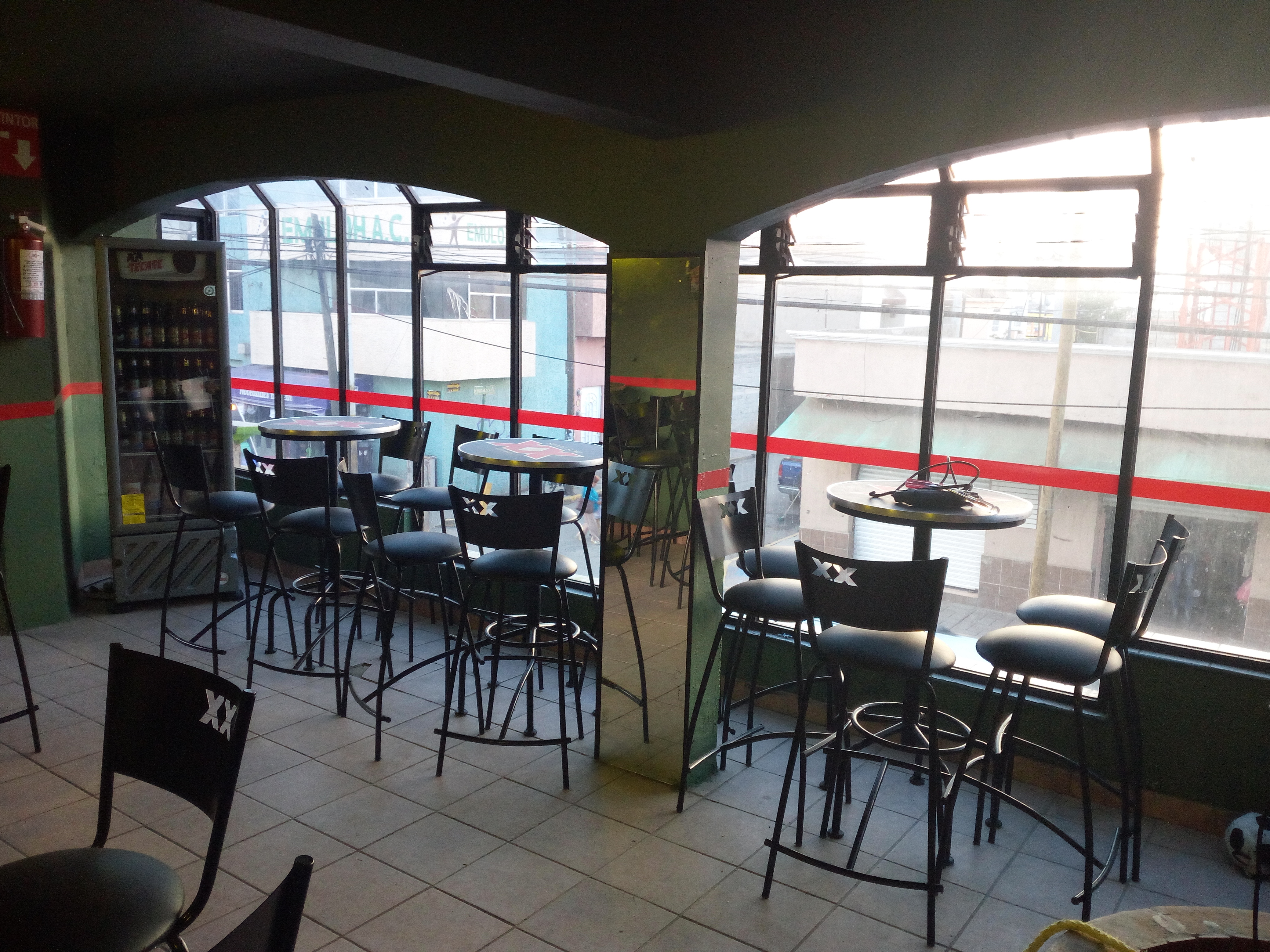 WING'S WORLD image 1