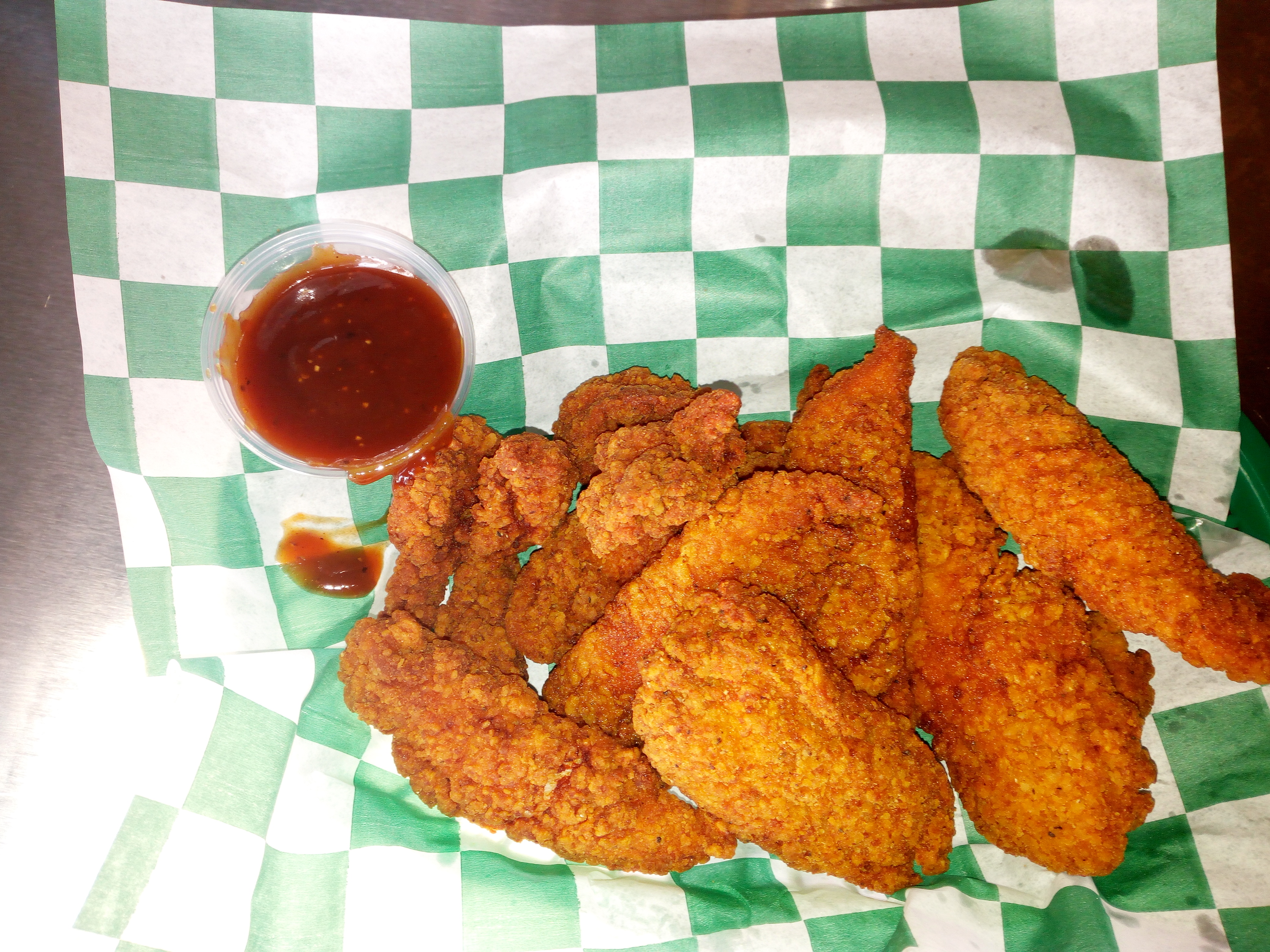 WING'S WORLD image 5