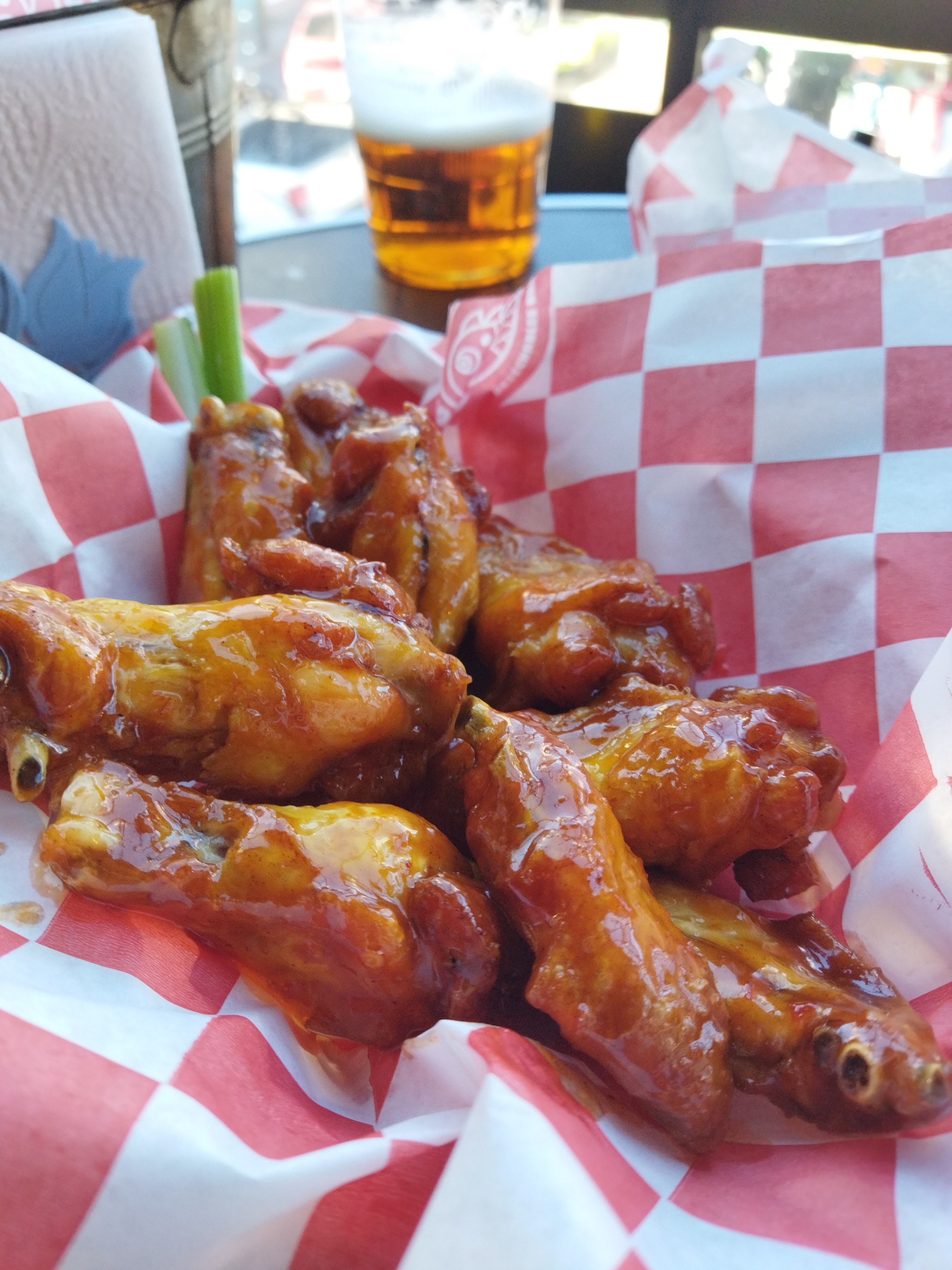 WING'S WORLD image 8