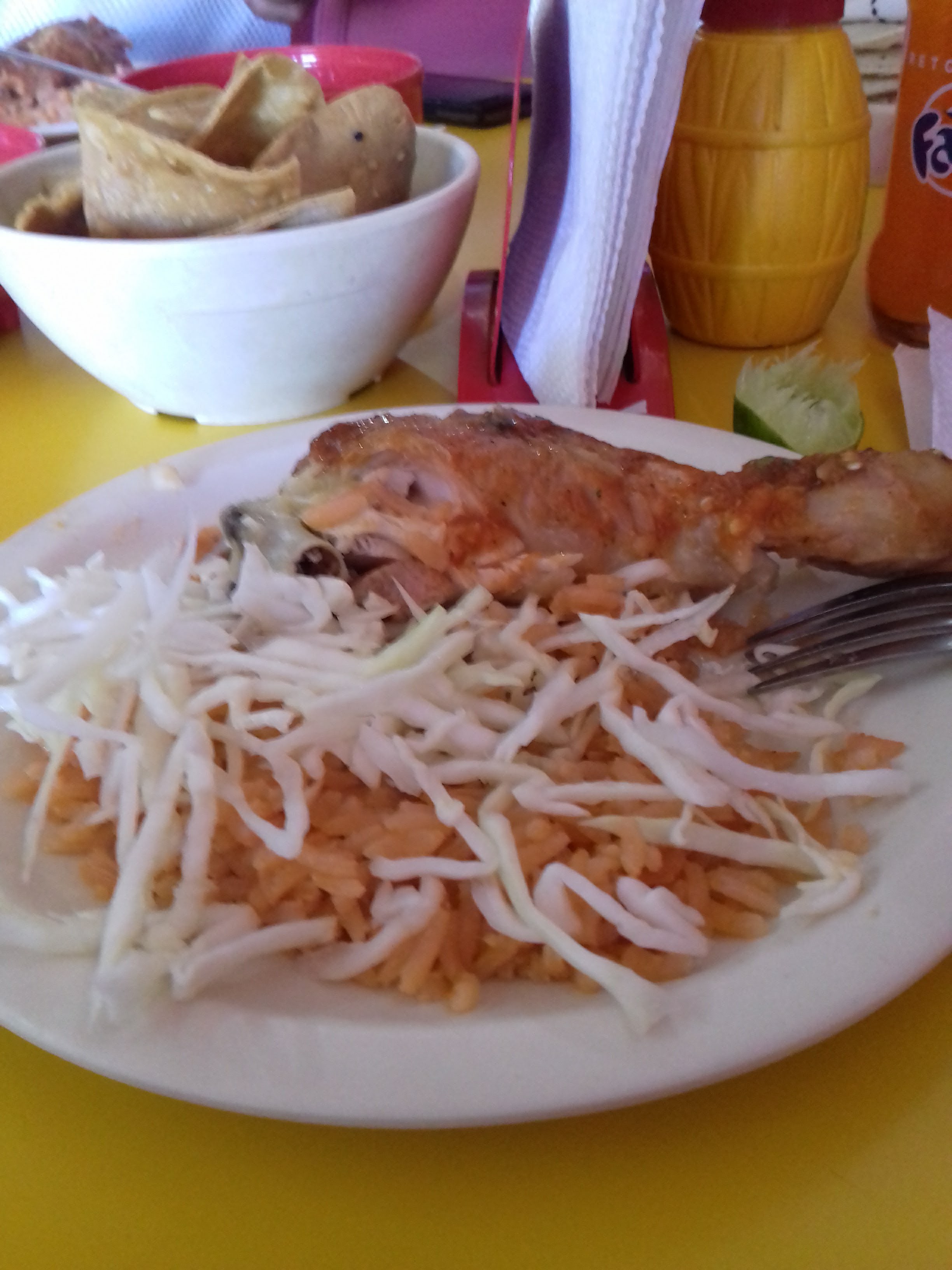 ROSTICERIA EL FORASTERO image 3