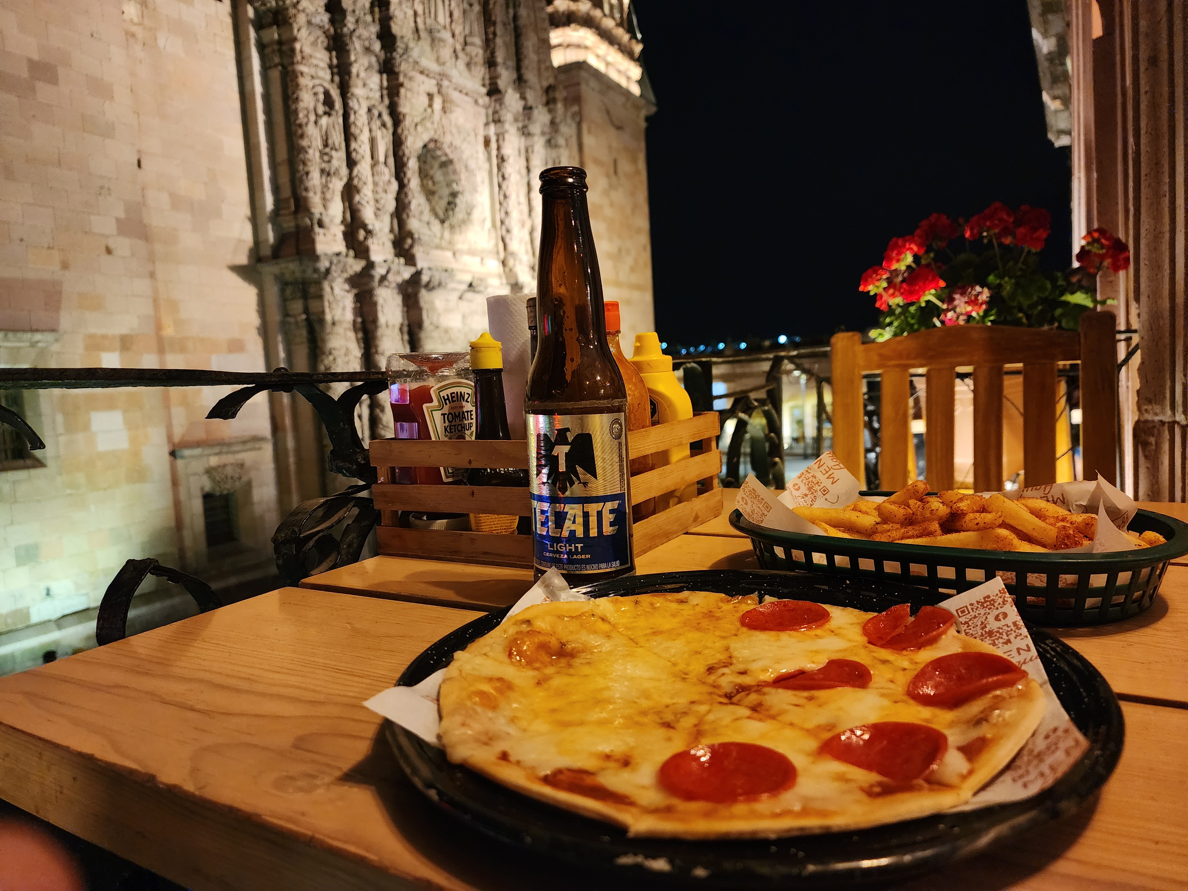 PIZZERIA ESTRELLA image 5