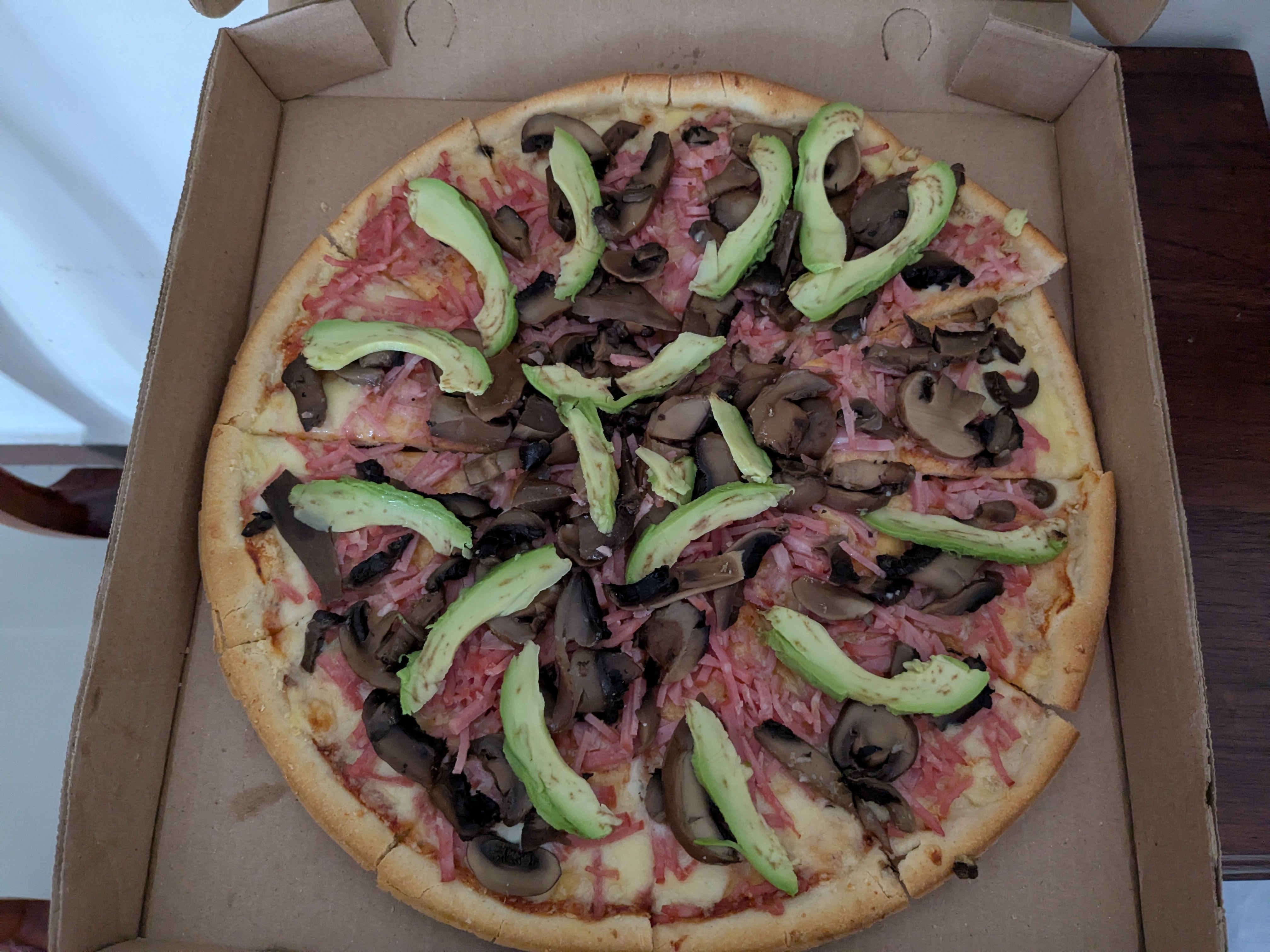 D'manolos pizza image 3