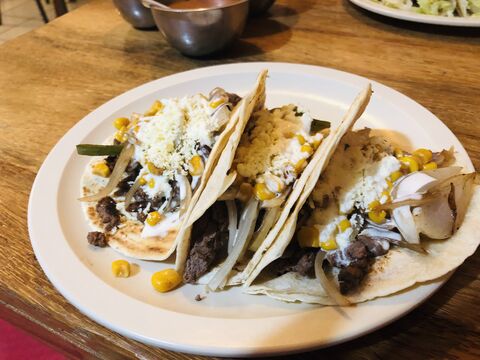Taco Félix image 2