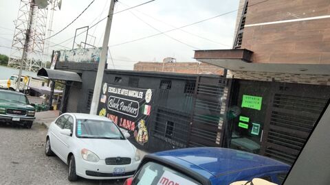 Mariscos Mayra image 2