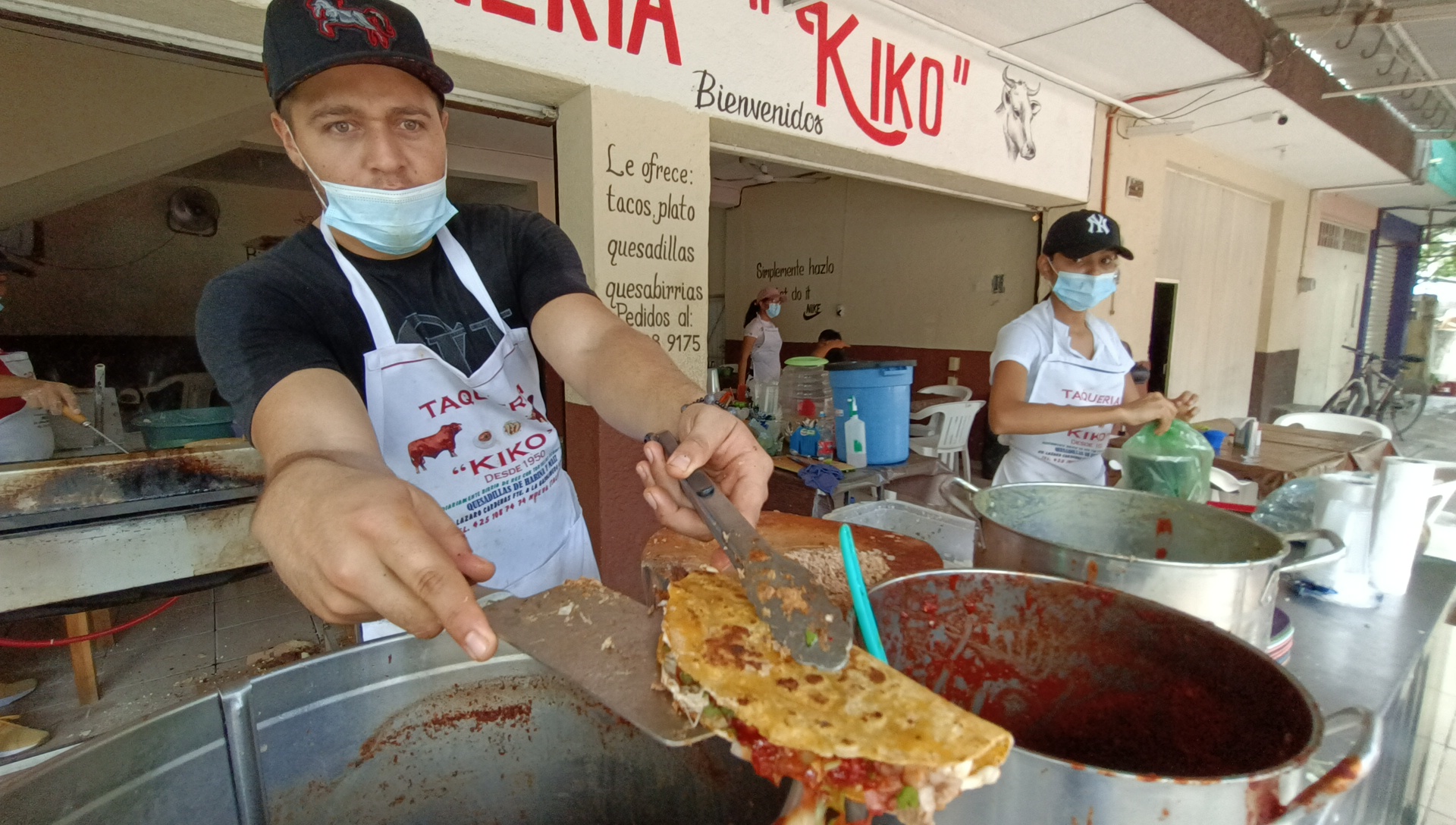 BIRRIERIAS KIKOS image 9