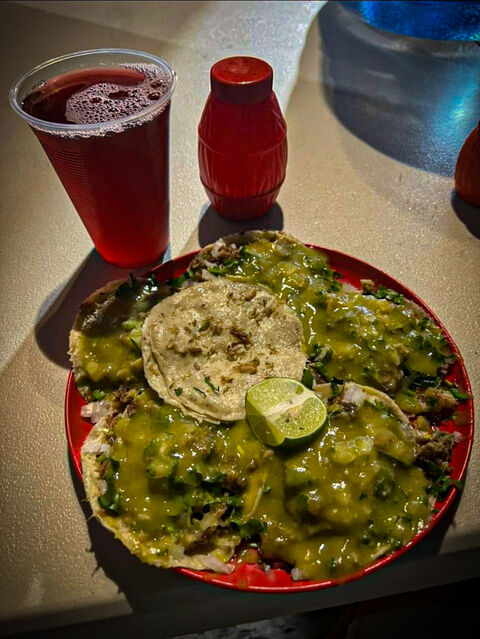 TACOS DE CABEZA “LOS HIJOS DE LEONEL” image 2